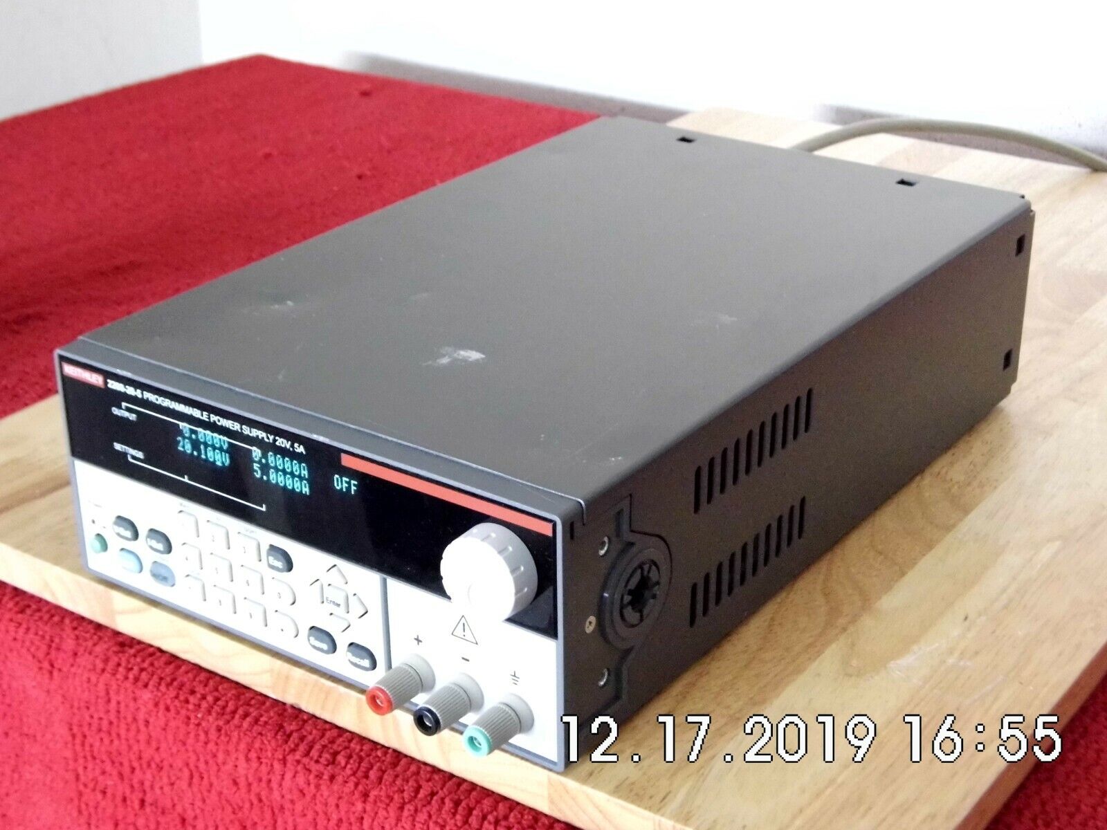 Keithley 2200-20-5 DC Power Supply 20Vdc 5 Amps 100Watts, GPIB & USB