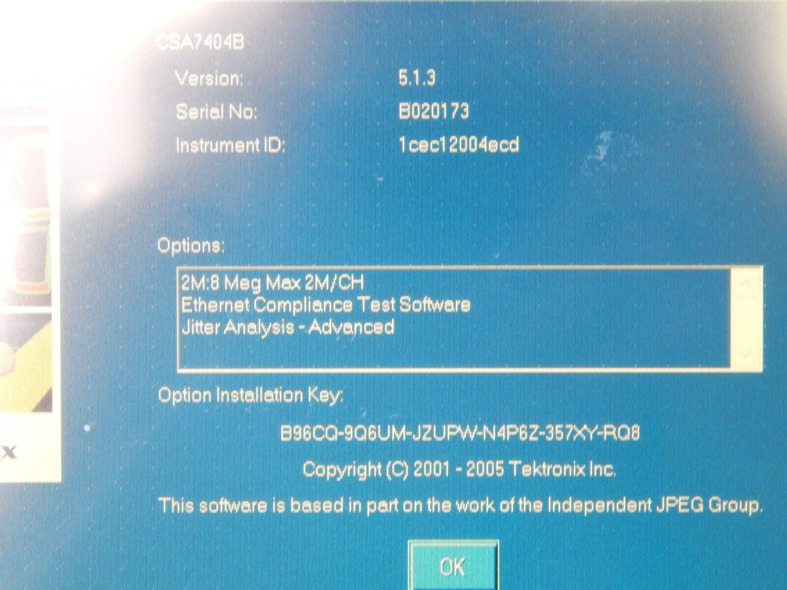 TEKTRONIX CSA7404B Communications Signal Analyzer, 4 GHz, 4 Ch., 20 GS/s