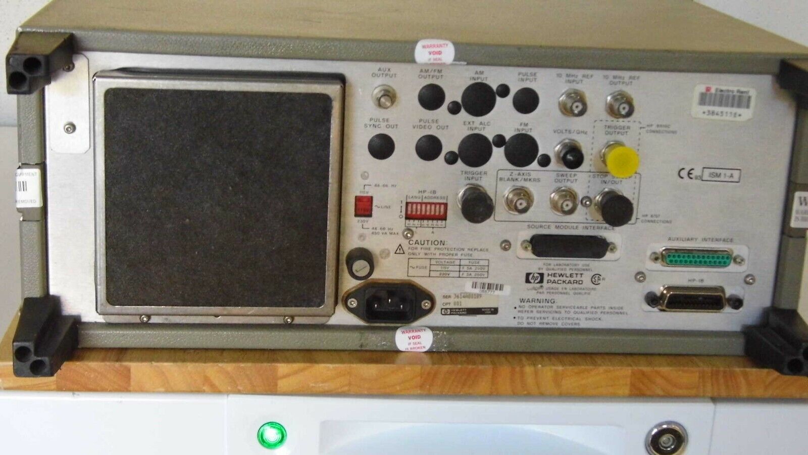 Agilent HP 83623B w/001 high power synthesized sweeper, 2 in stock