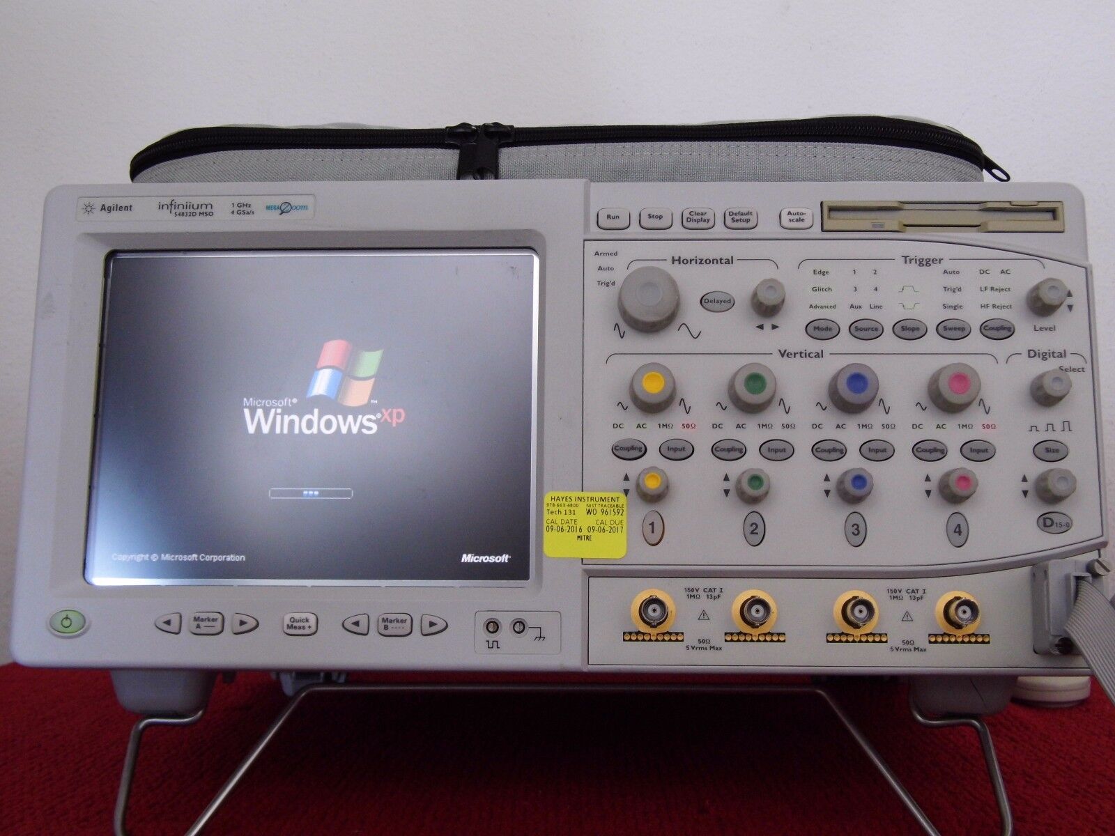 Agilent/HP54832D w/M1 Jitter & 040 1GHz,4GS/s,4CH+16CH w/Digital POD,clips,