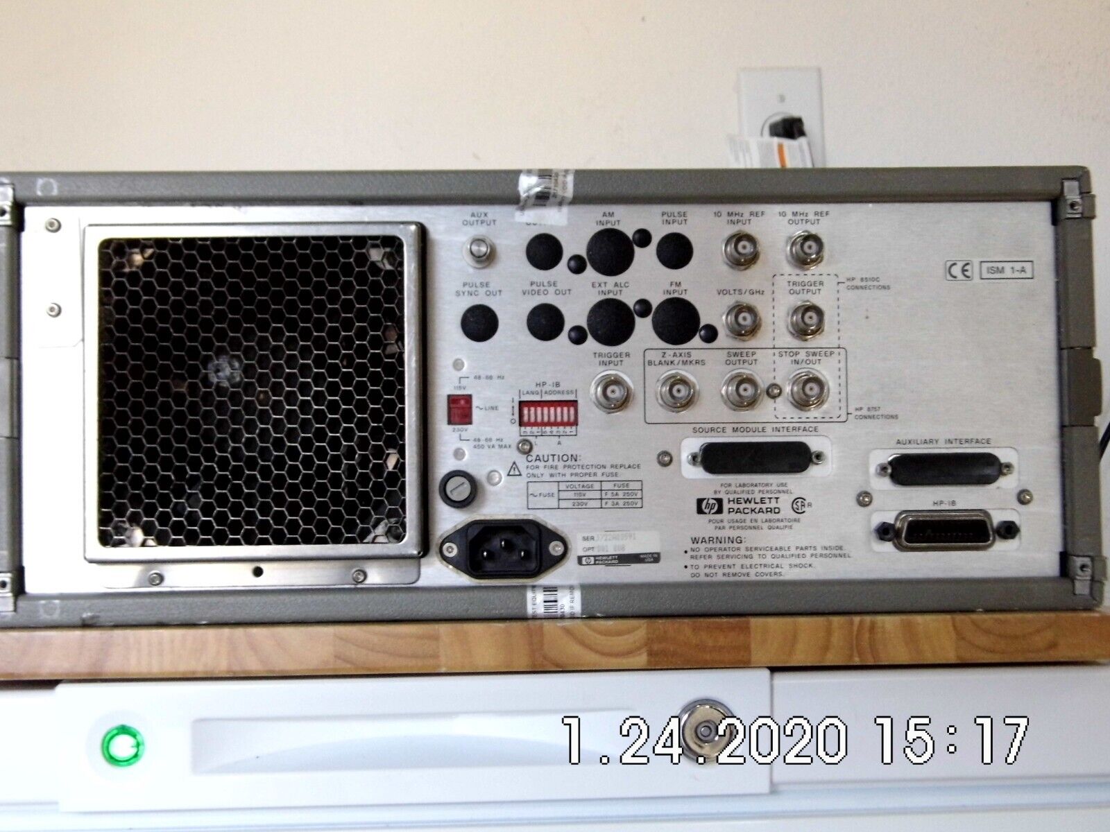 Agilent HP 83620B 001-008 Synthesized Sweeper 10MHz - 20GHz, 2 in stock