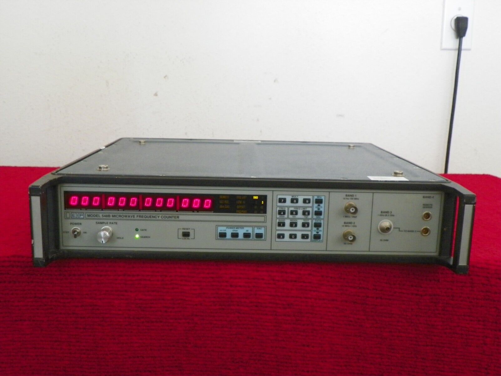 EIP 548B w/opt WB-70, microwave frequency counter 10hz-26.5Ghz