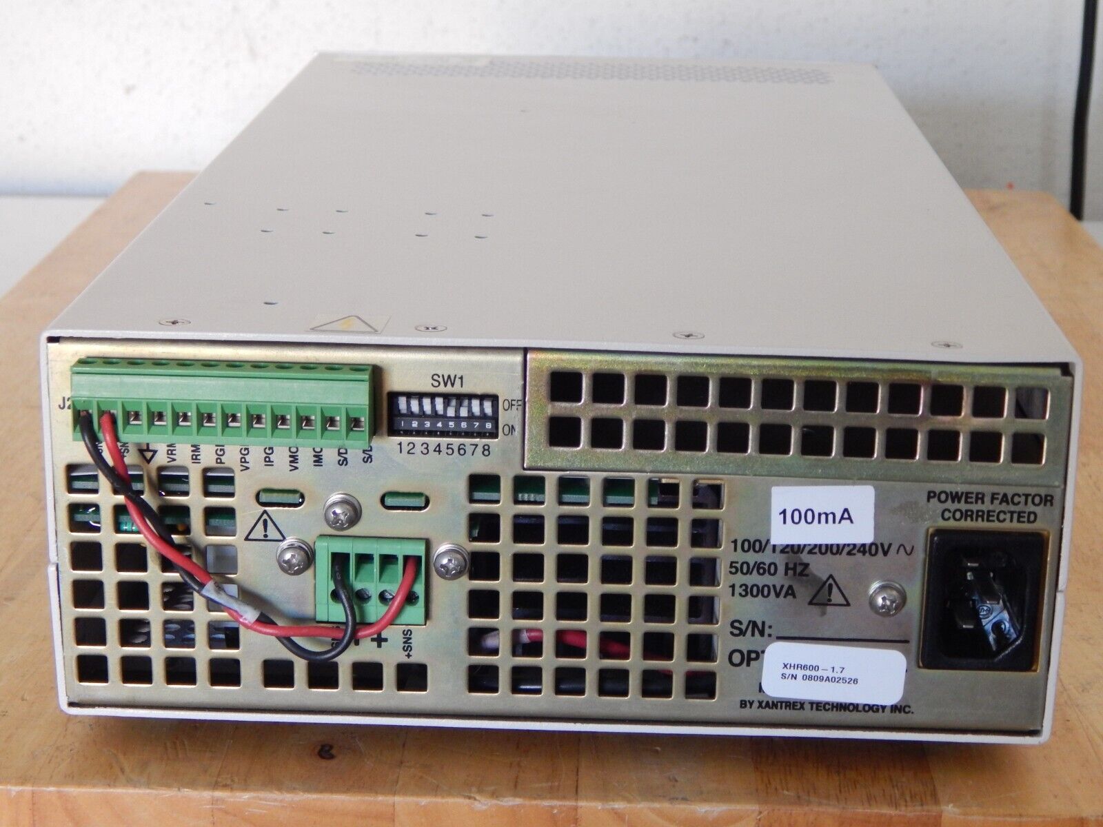 XHR600-1.7 DC Power Supply 0-600V 0-1.7A 1000W