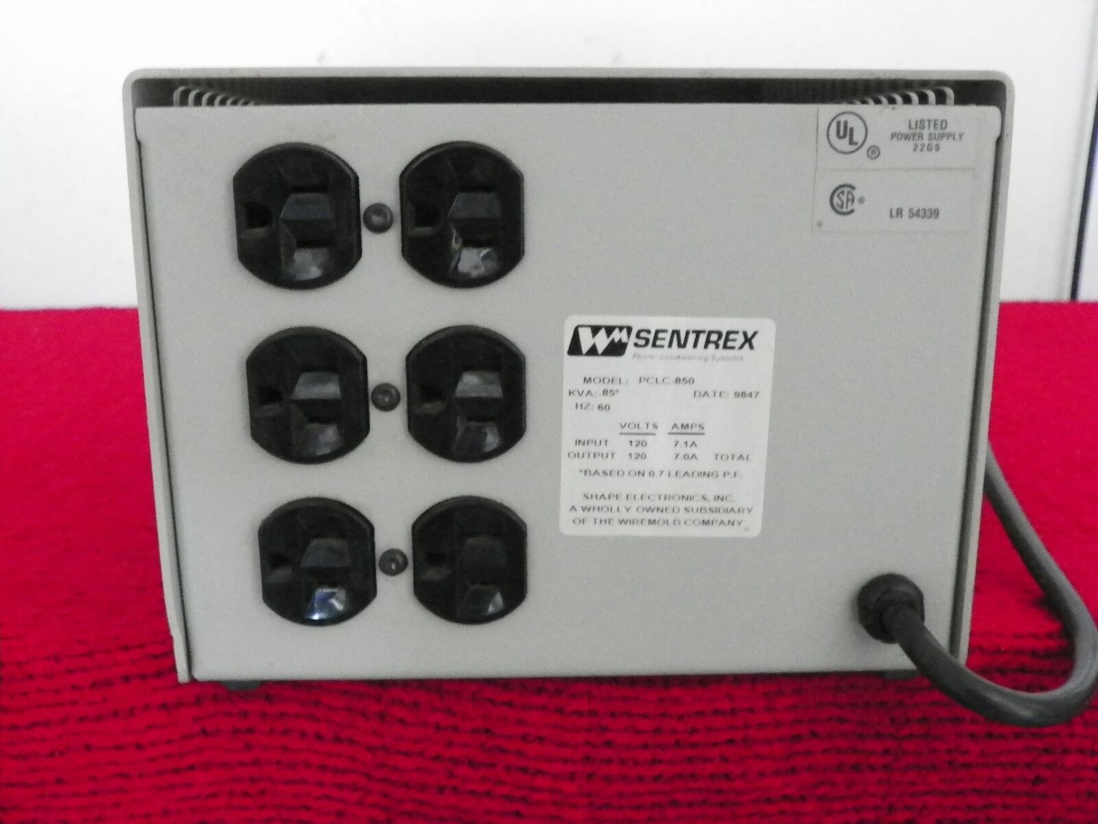 Line Tamer/ Sentrex PCLC-850 AC 120V Power Line Conditioner Regulator