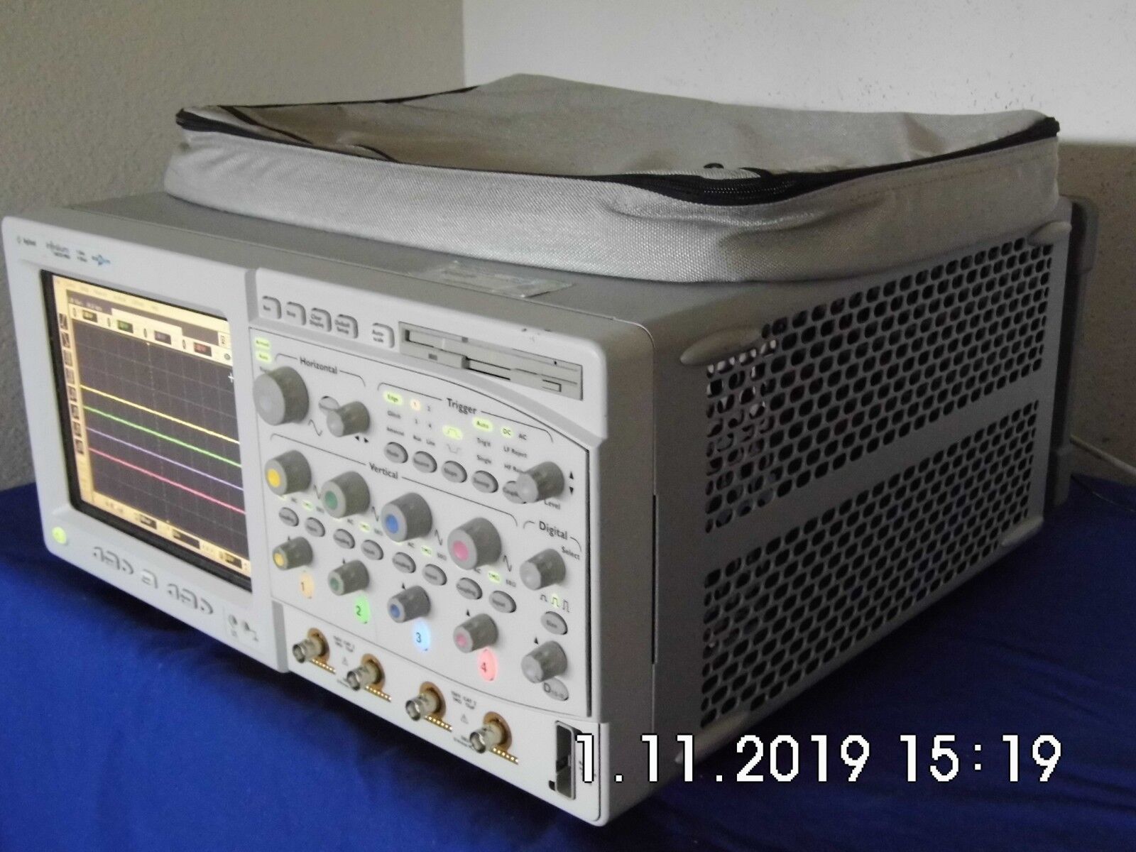 Agilent/HP 54832D MSO 1GHz,4GS/s,4CH + 16CH w/opt 080 & accessories