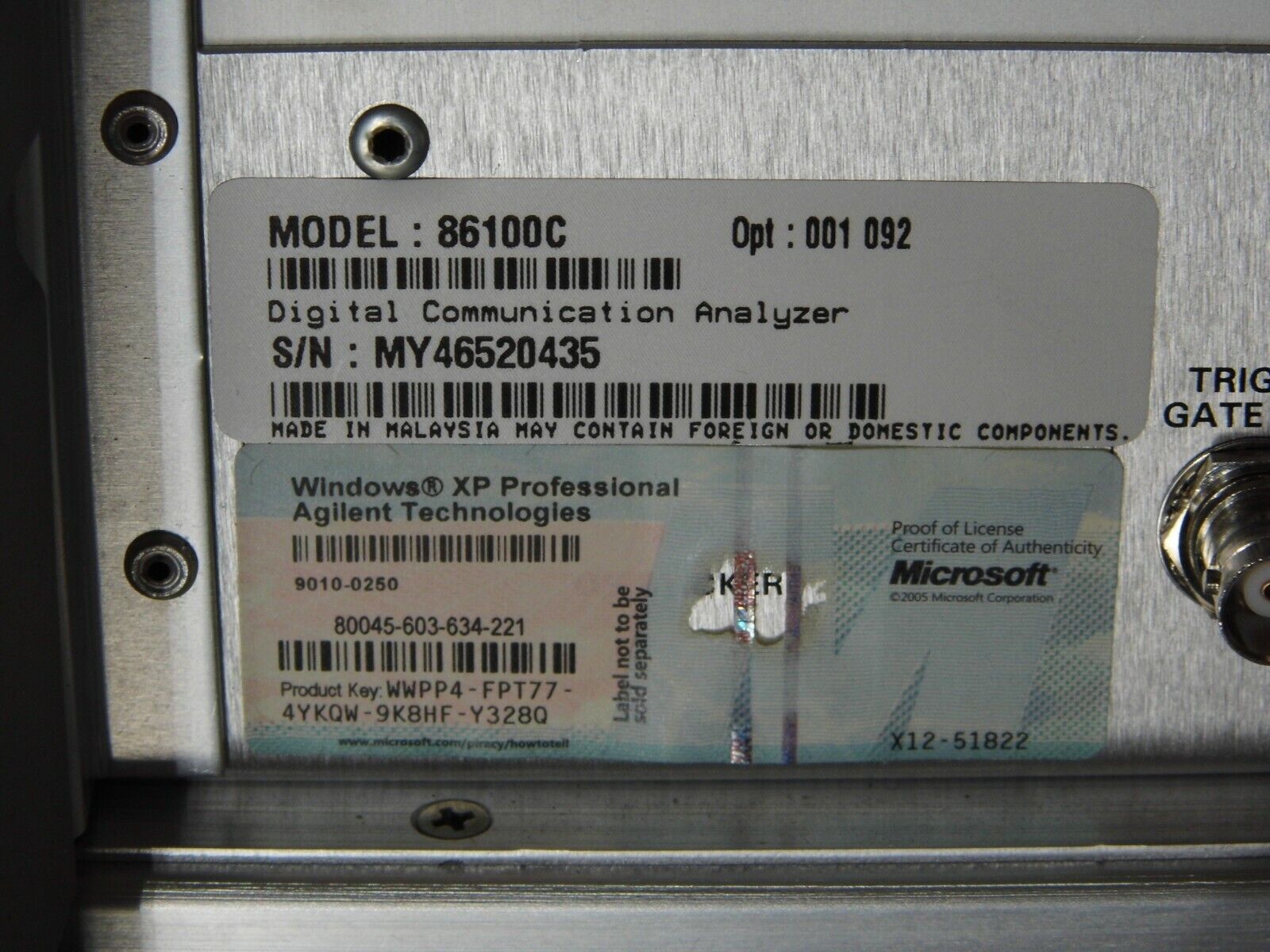 Agilent 86100C Infiniium DCA-J Oscilloscope Mainframe 001,092 