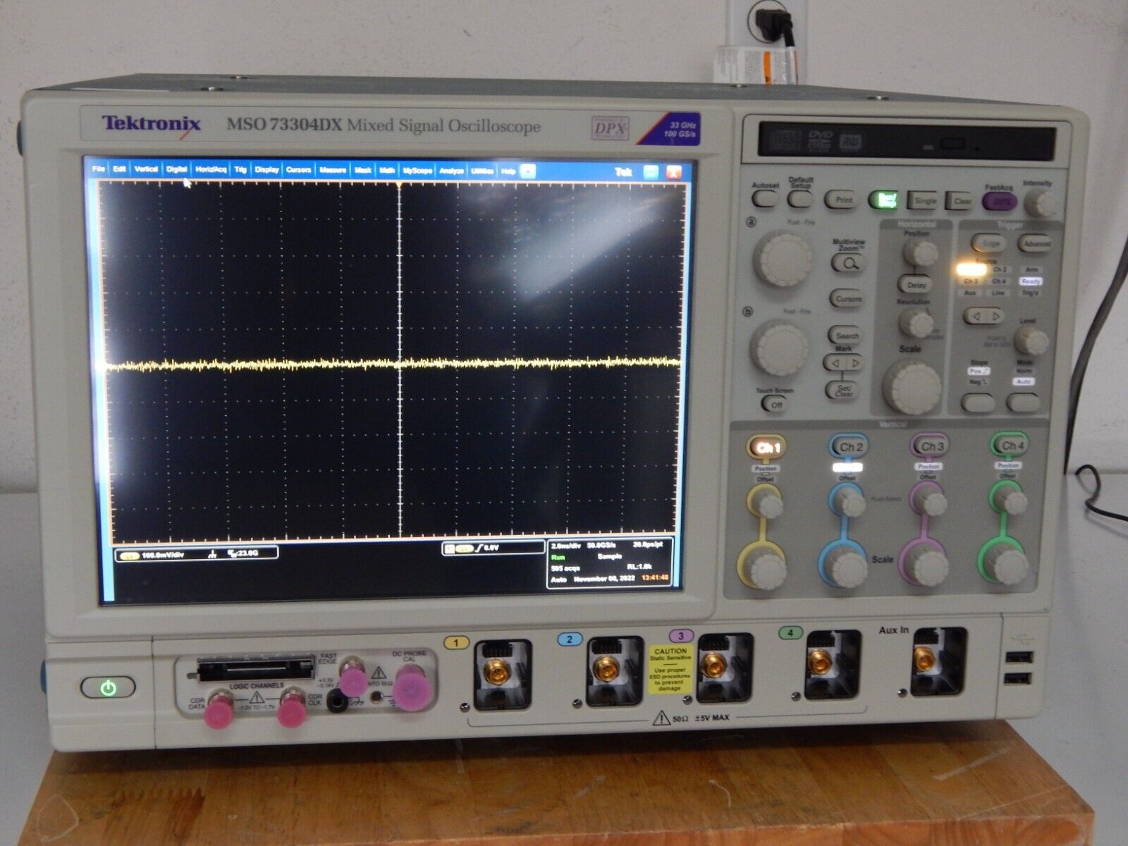 Tektronix MSO73304DX 33GHz, 100Gs/s, 4+16 Ch., mso oscilloscope,CAL,WIN7, NIST