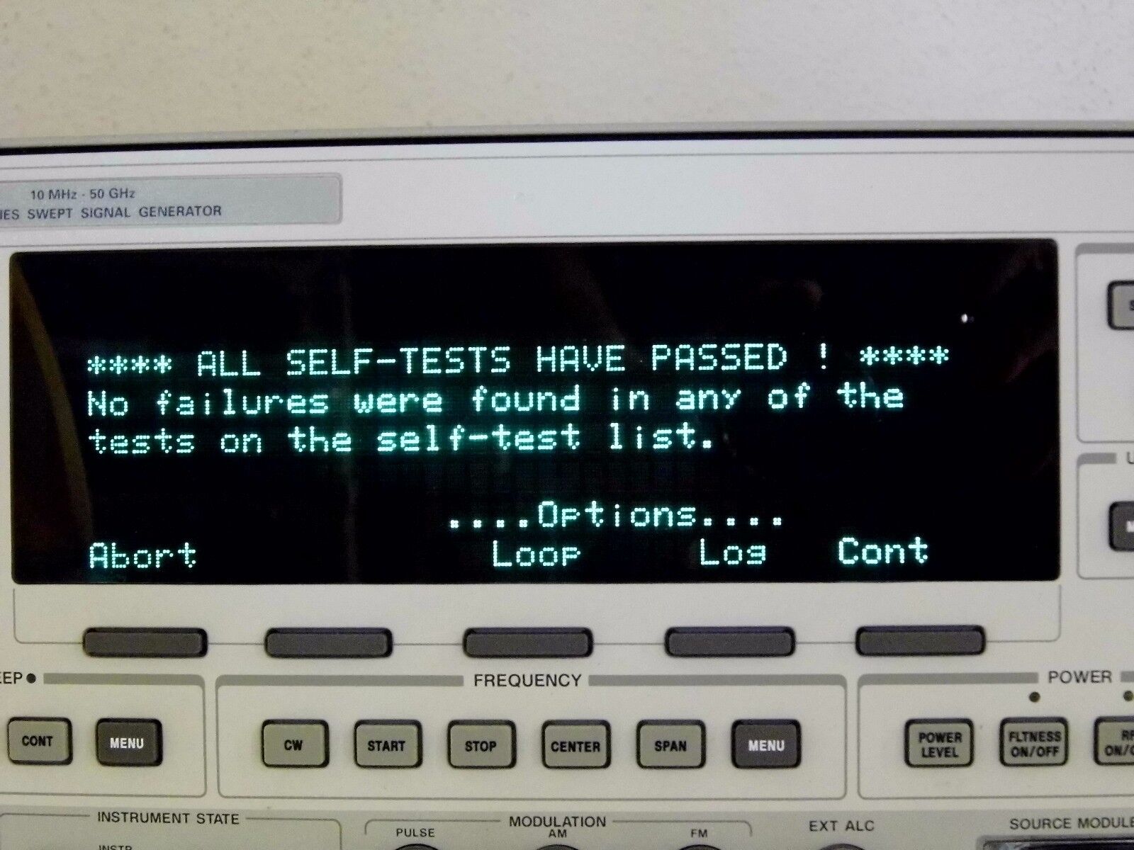 Agilent 83650B /001/002/008 * 10Mhz - 50Ghz Synthesized Signal Generator 