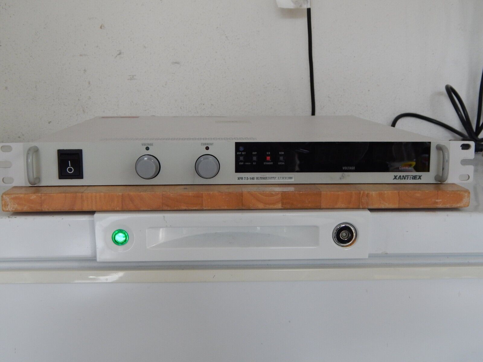 Xantrex XFR 7.5-140 Programmable DC Power Supply