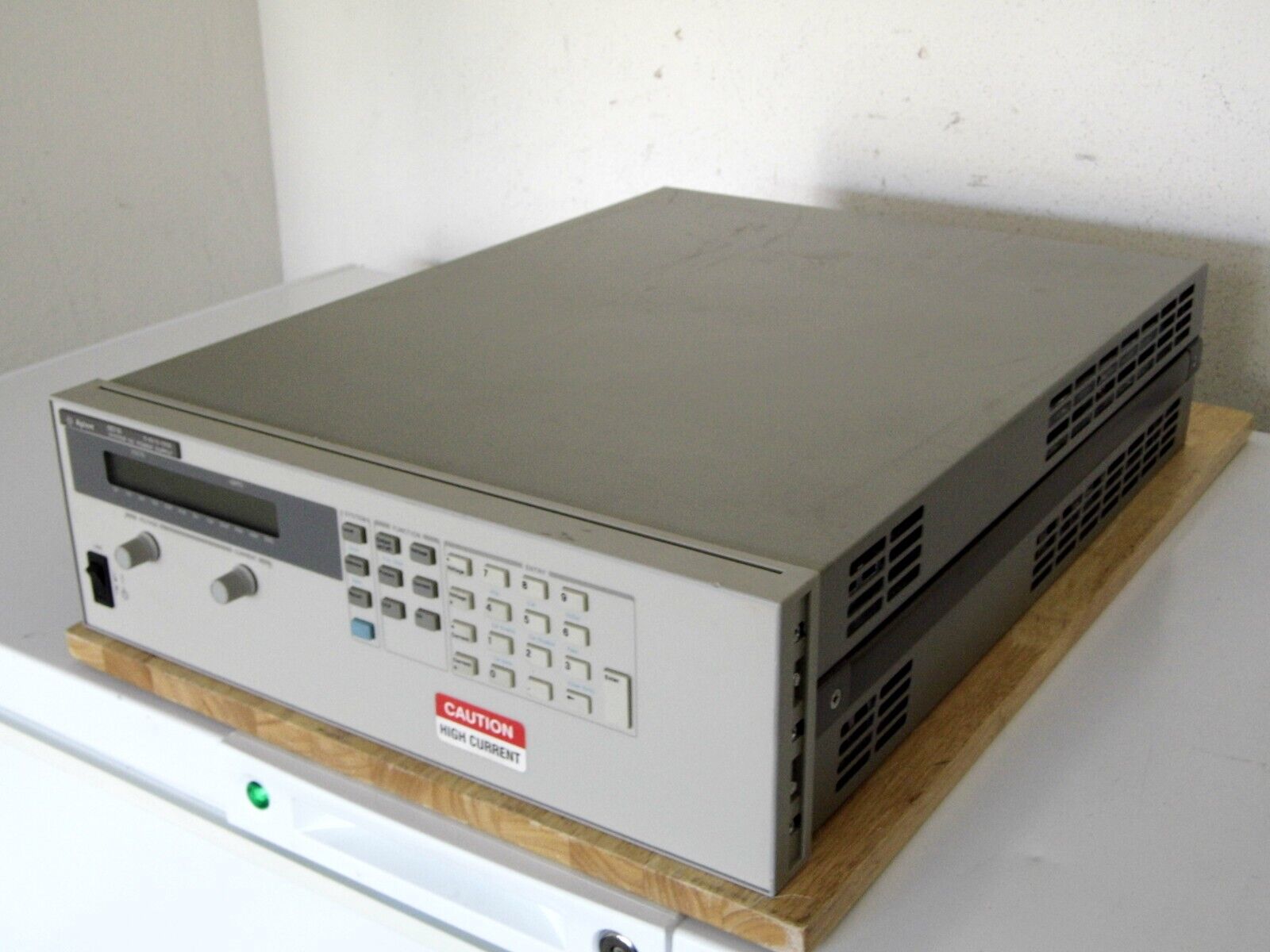 HP Agilent 6671A System DC Power Supply 8V / 220A (13 in stock)