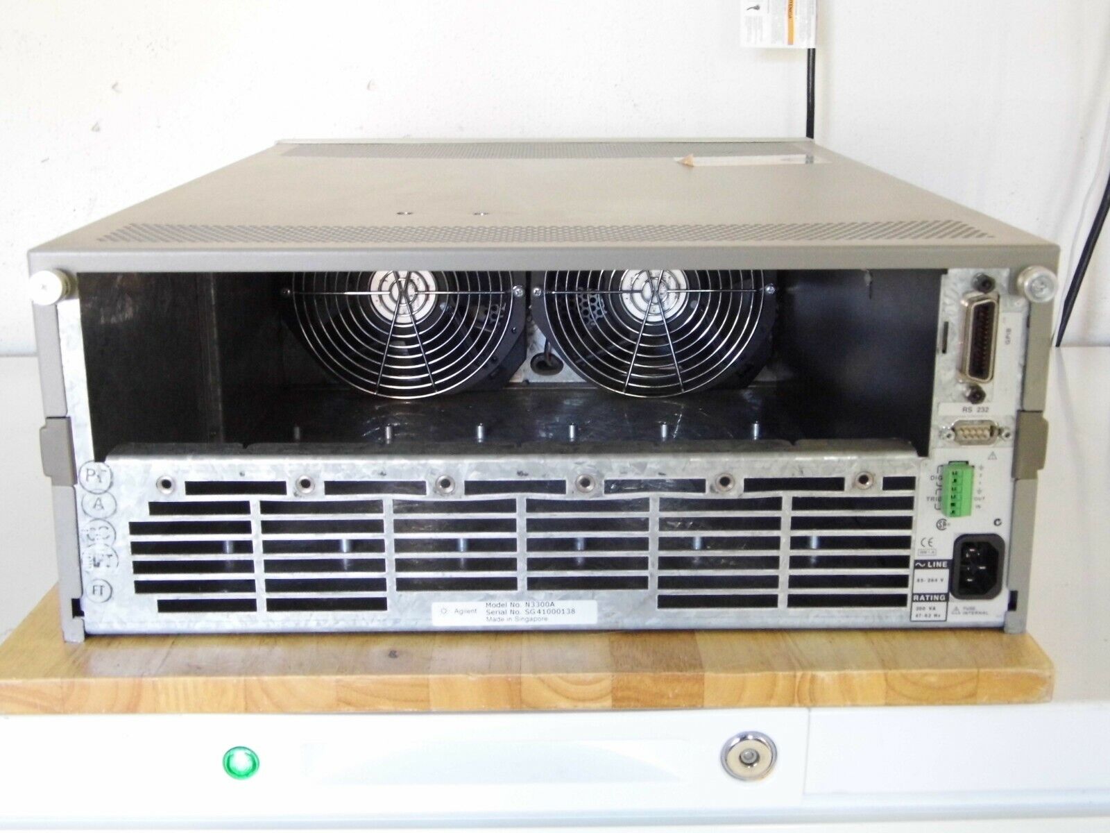 Agilent N3300A DC Electronic Load Mainframe