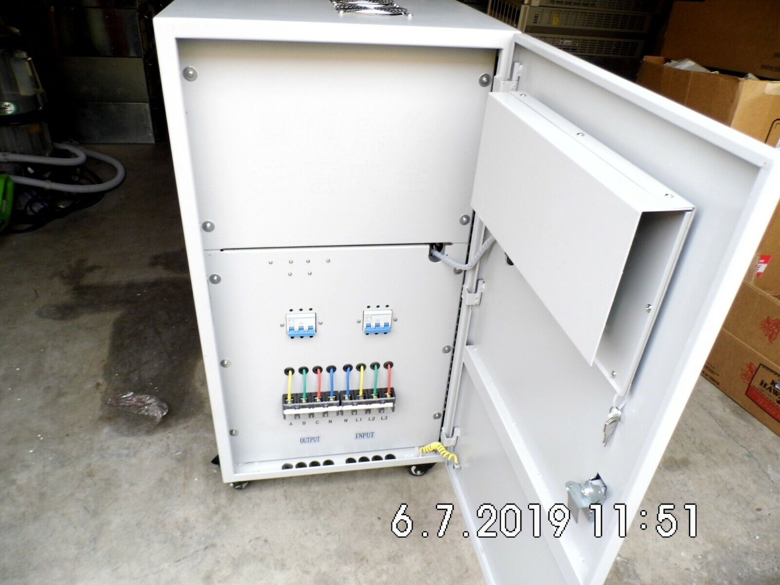 JL33010 10KVA three phase AC programmable variable frequency power source  