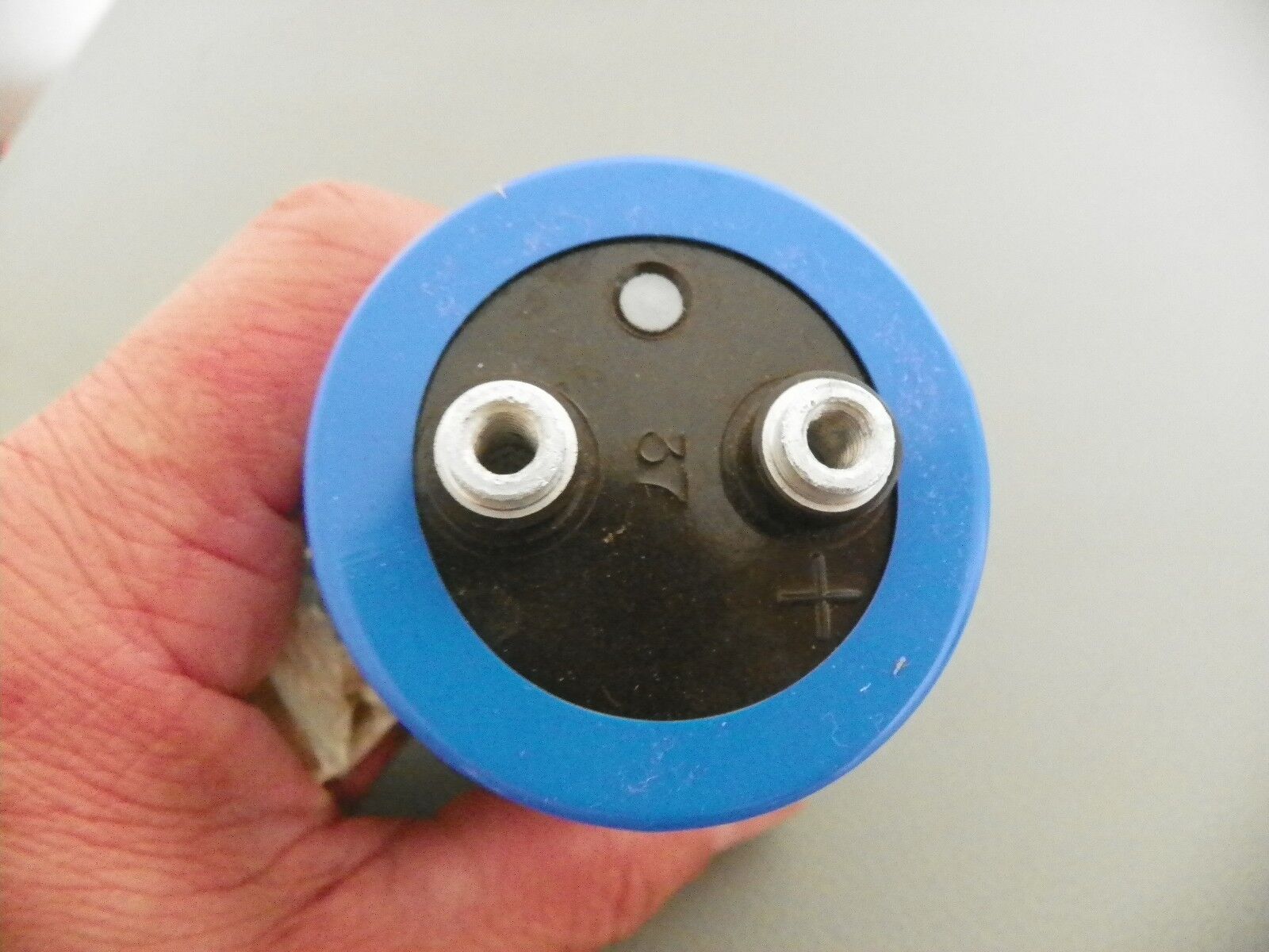 Lot of 4 of U36D75LG262T51X79HPF, 2600UF 75V  85ºC NIPPON Electrolytic Capacitor