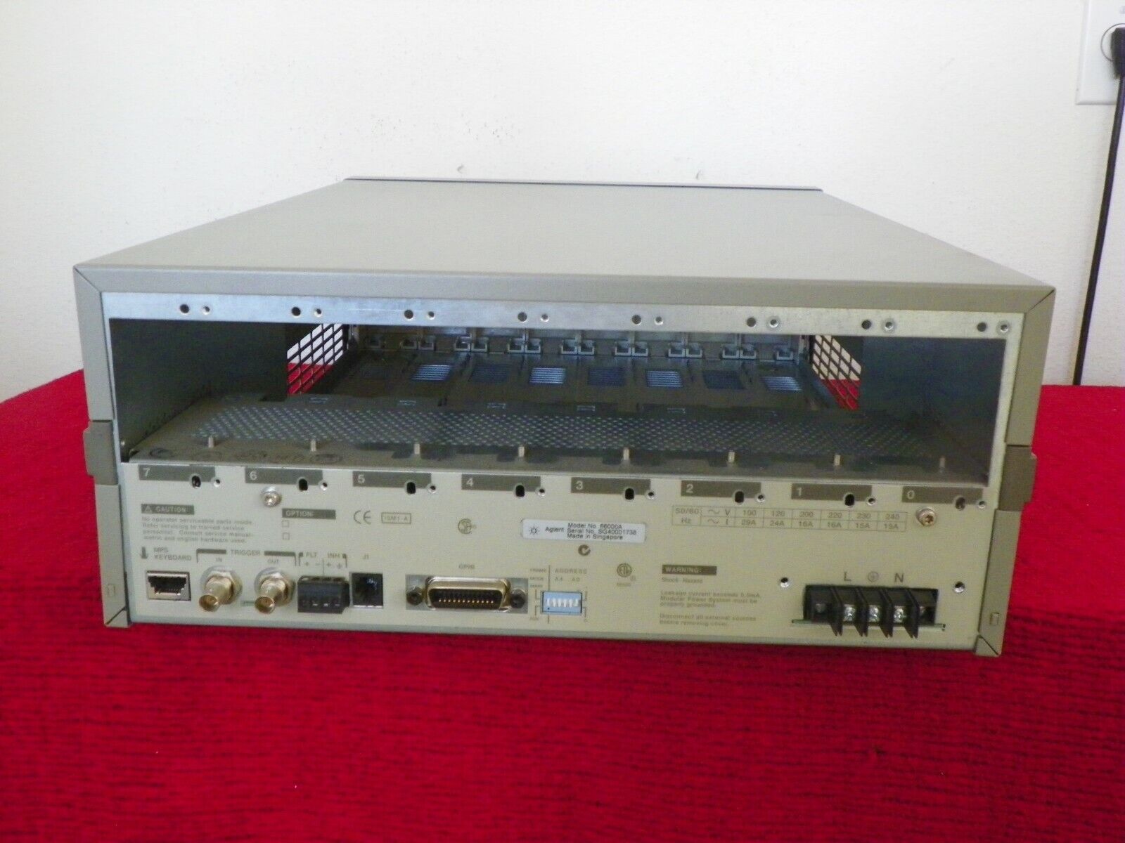 Hp Agilent 66000A 1200W 8-Slot DC Modular Power System Mainframe (many in stock)