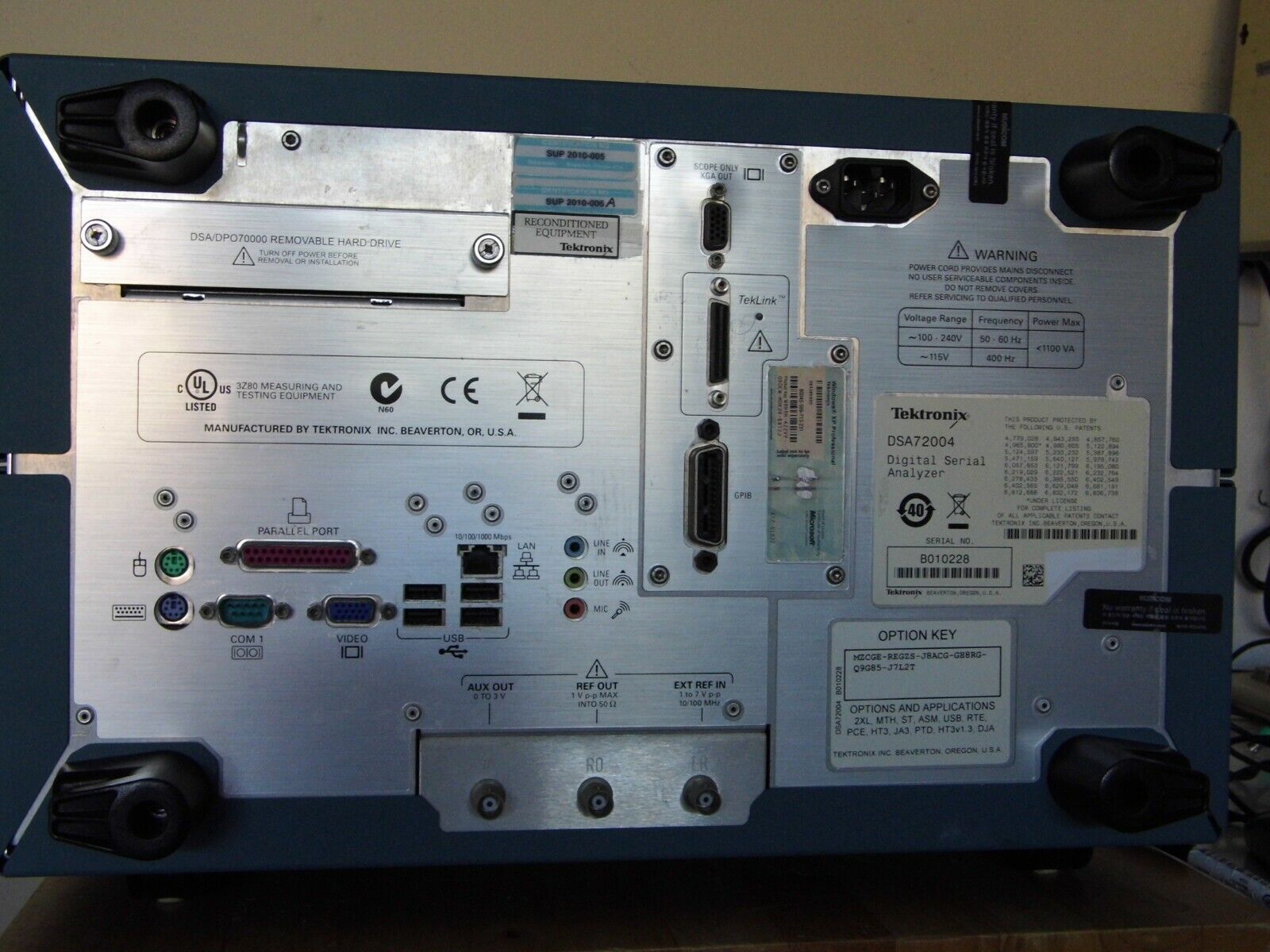 Tektronix DSA72004 Oscilloscope DDRA,TDSUSB2,RTE,PCE,TDSHT3,JA3,TDSPTD,TDSHT3