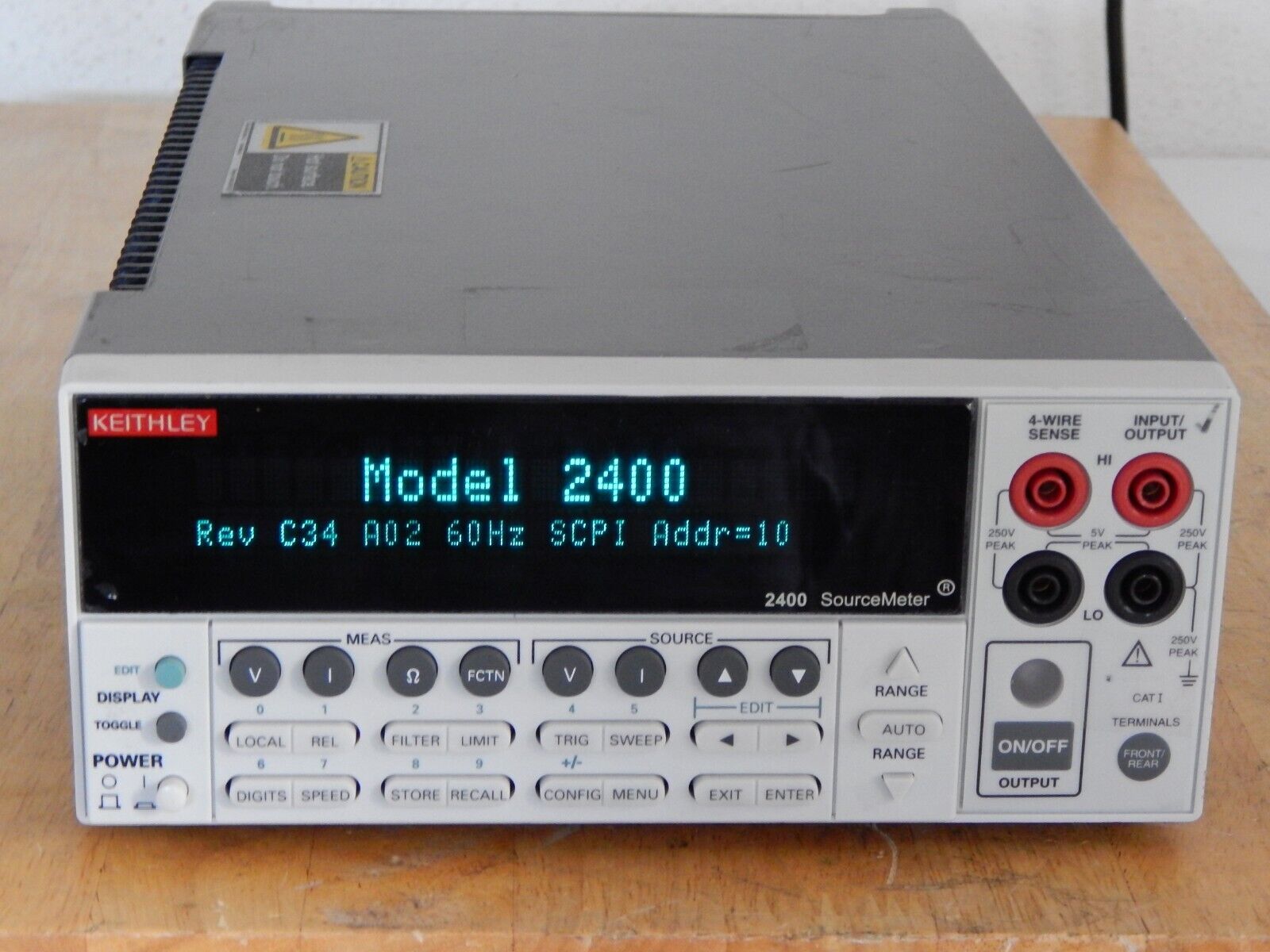 Keithley 2400 SourceMeter, 200Vdc 1A 20W , Rev C34