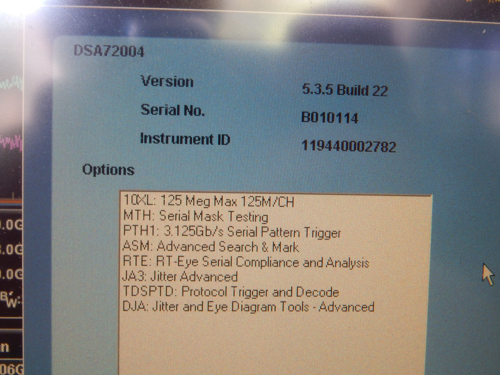 Tektronix DSA72004 Oscilloscope, option loaded 10XL, JA3,RTE, s/n B010114