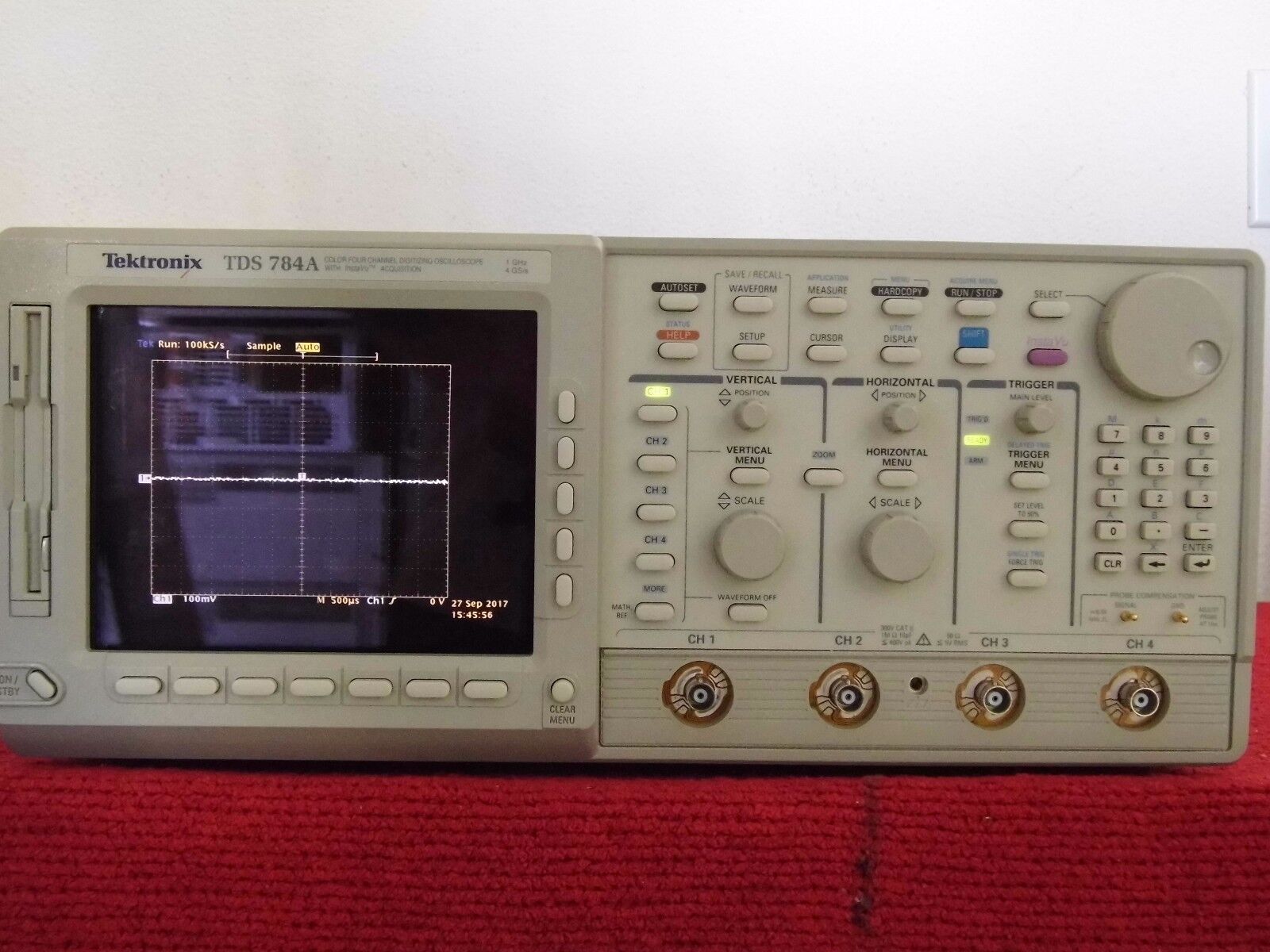 Tektronix TDS784A Oscilloscope 1GHz, 4GS/s Opt's 2F/1M NIST calibrated 8/2017