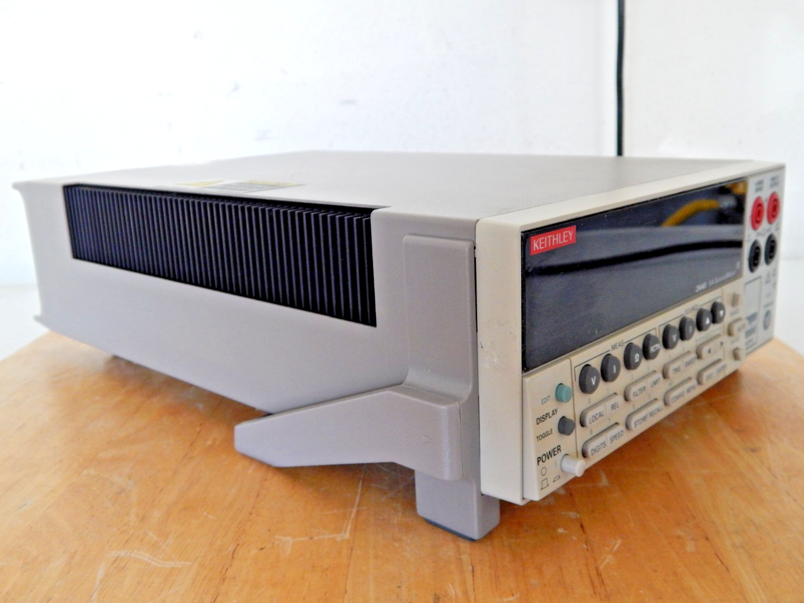 Keithley 2440 5A SourceMeter