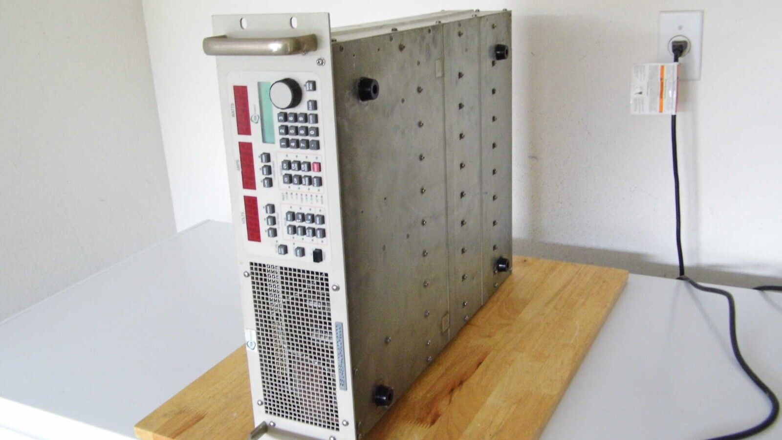 RBL488 400-300-2000 (GPIB) TDI 400Vdc 300A 2000W DC load (5 in stock)