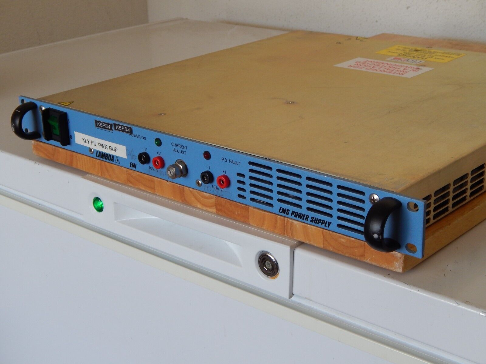 Lambda  EMI EMS 33-33-3-TP-LB-CE-1567 Power Supply (2 in stock)