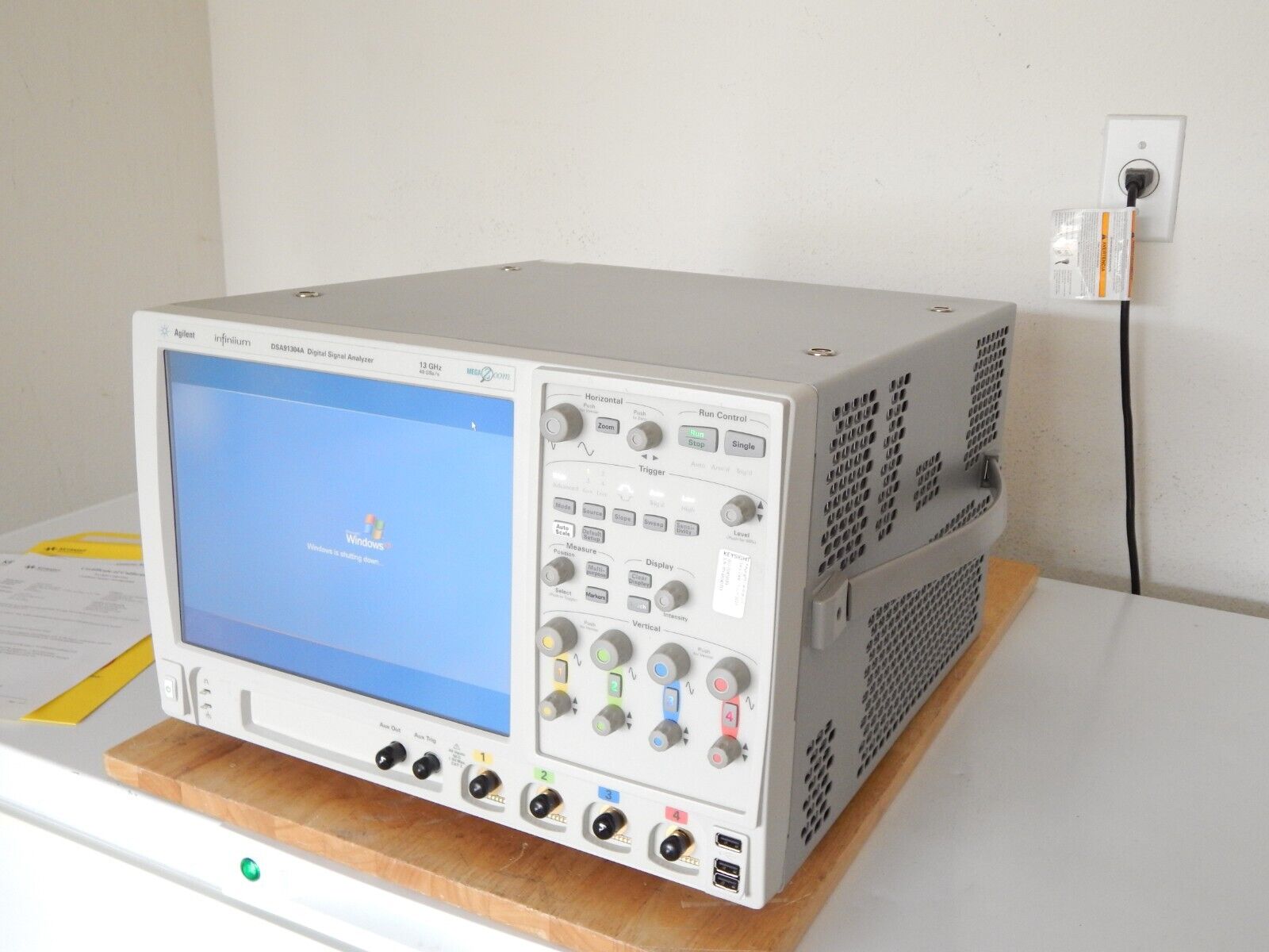 Keysight DSA91304A Oscilloscope  13Ghz 40Gs/s w/opt's, OEM cal, MY48240353