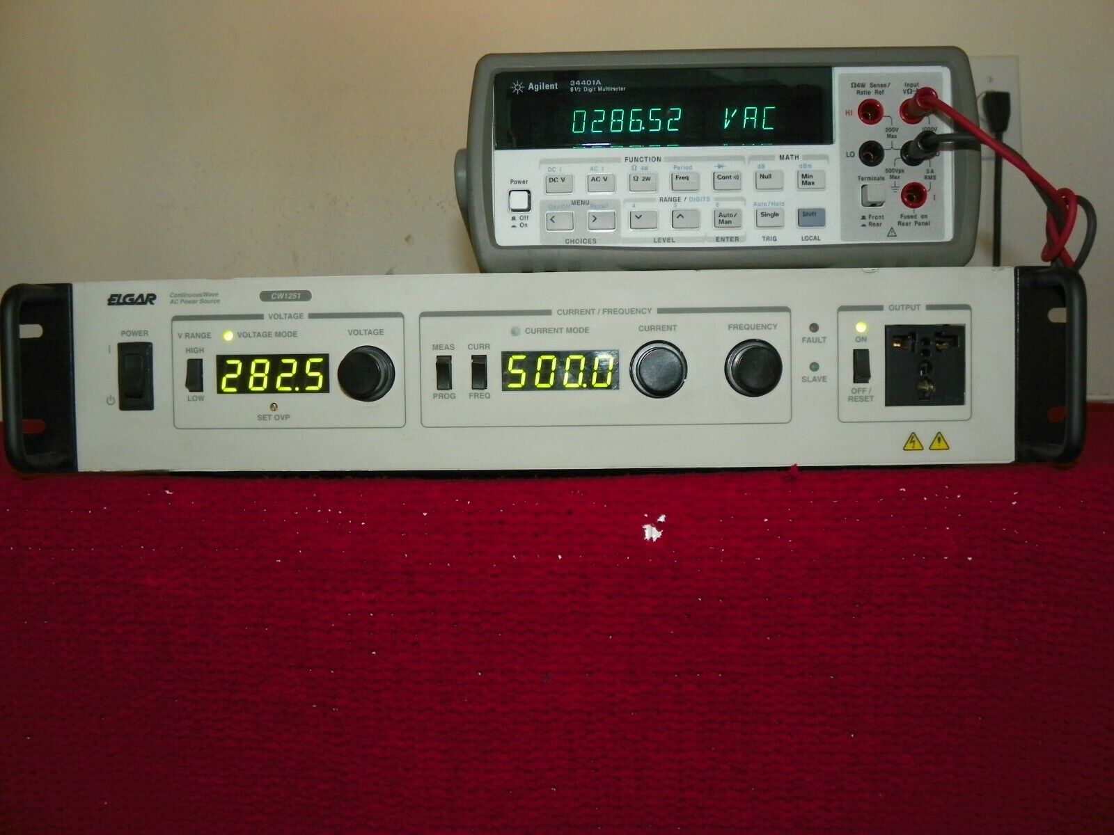 Elgar CW1251M 1250VA 45-500Hz,135/270Vac 9.26A/4.63A AC source