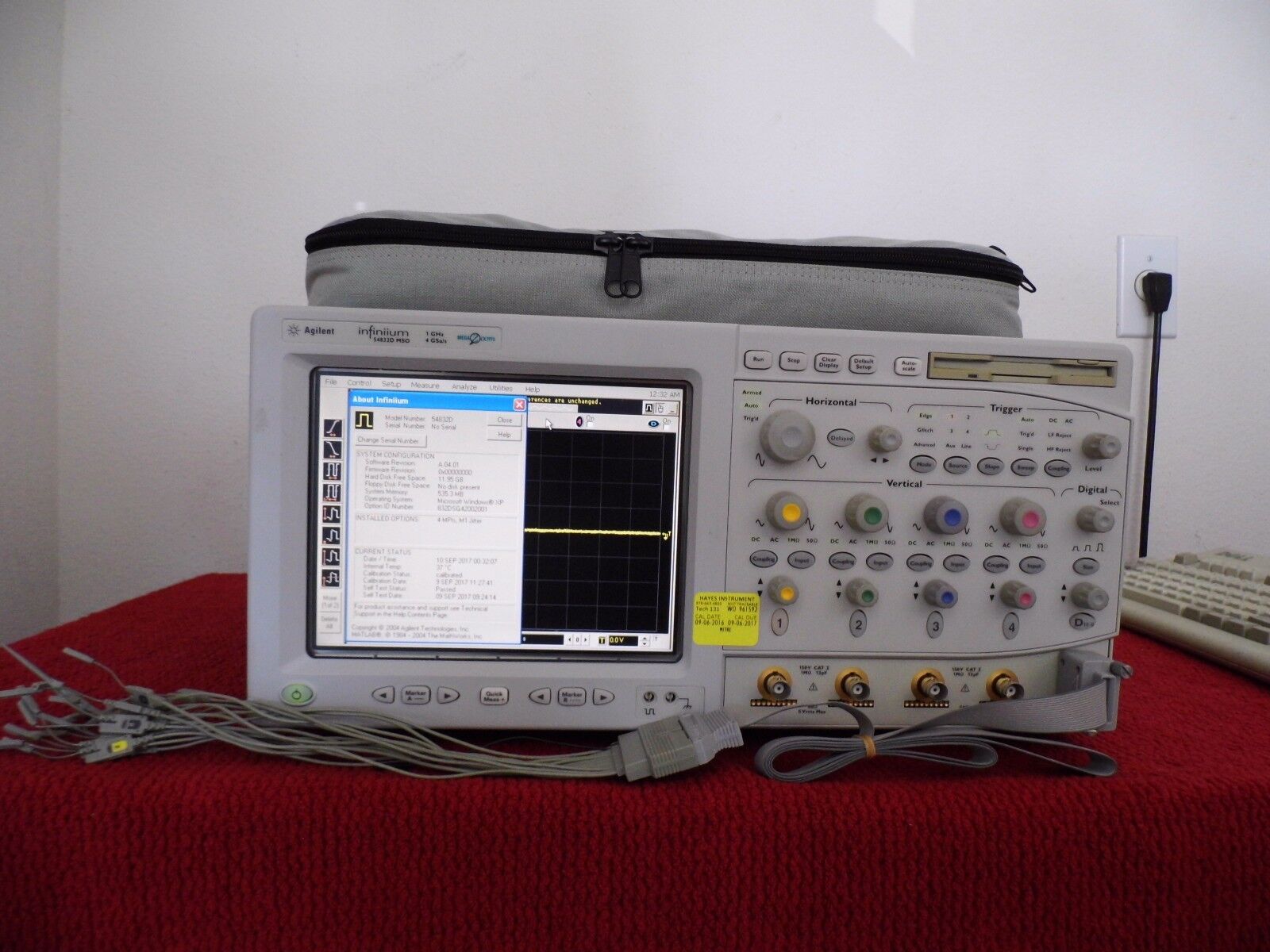 Agilent/HP54832D w/M1 Jitter & 040 1GHz,4GS/s,4CH+16CH w/Digital POD,clips,