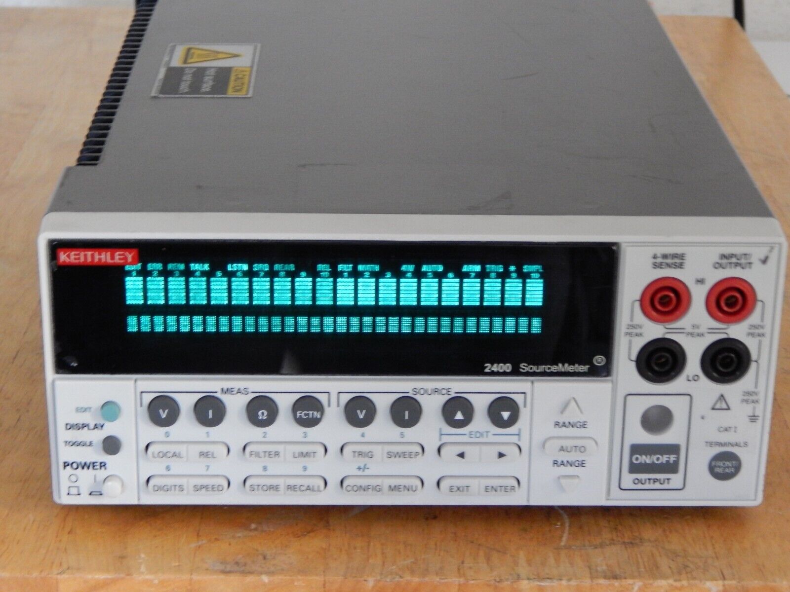 Keithley 2400 SourceMeter, 200Vdc 1A 20W , Rev C34