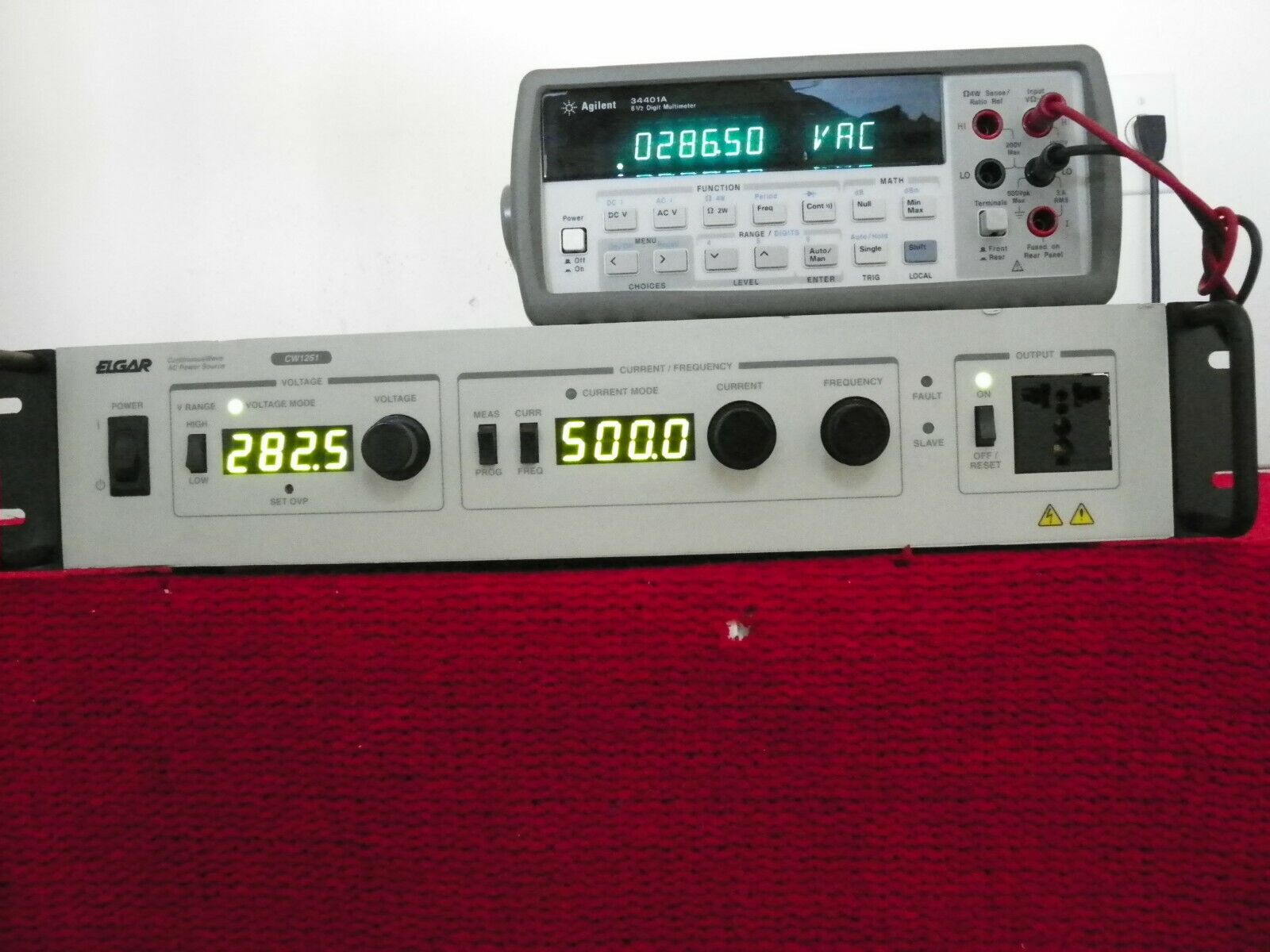 Elgar CW1251M 1250VA 45-500Hz,135/270Vac 9.26A/4.63A AC source