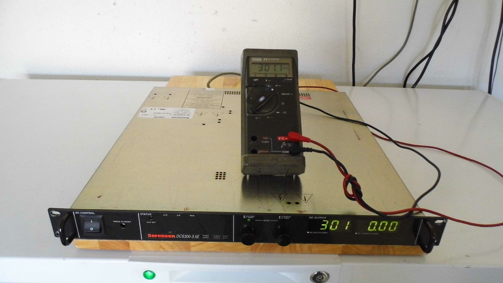 DCS300-3.5E DC Power supply 300Vdc 3.5A (6 in stock)