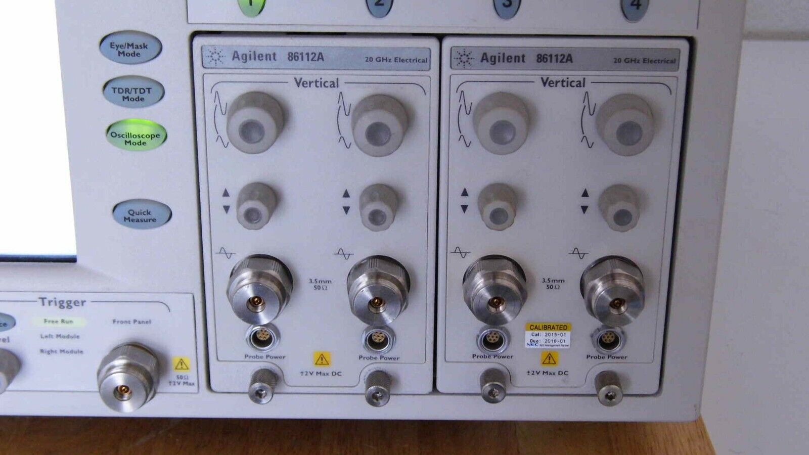 Agilent 86100A Infinium DCA Wide-Bandwidth Oscilloscope 