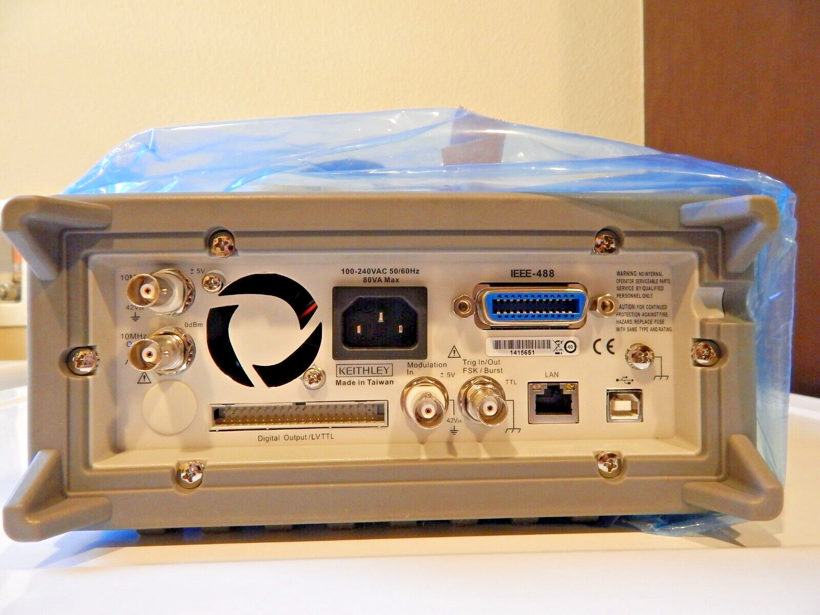 Keithley 3390 Arbitrary Waveform/Function Generator, 50 MHz, NEW