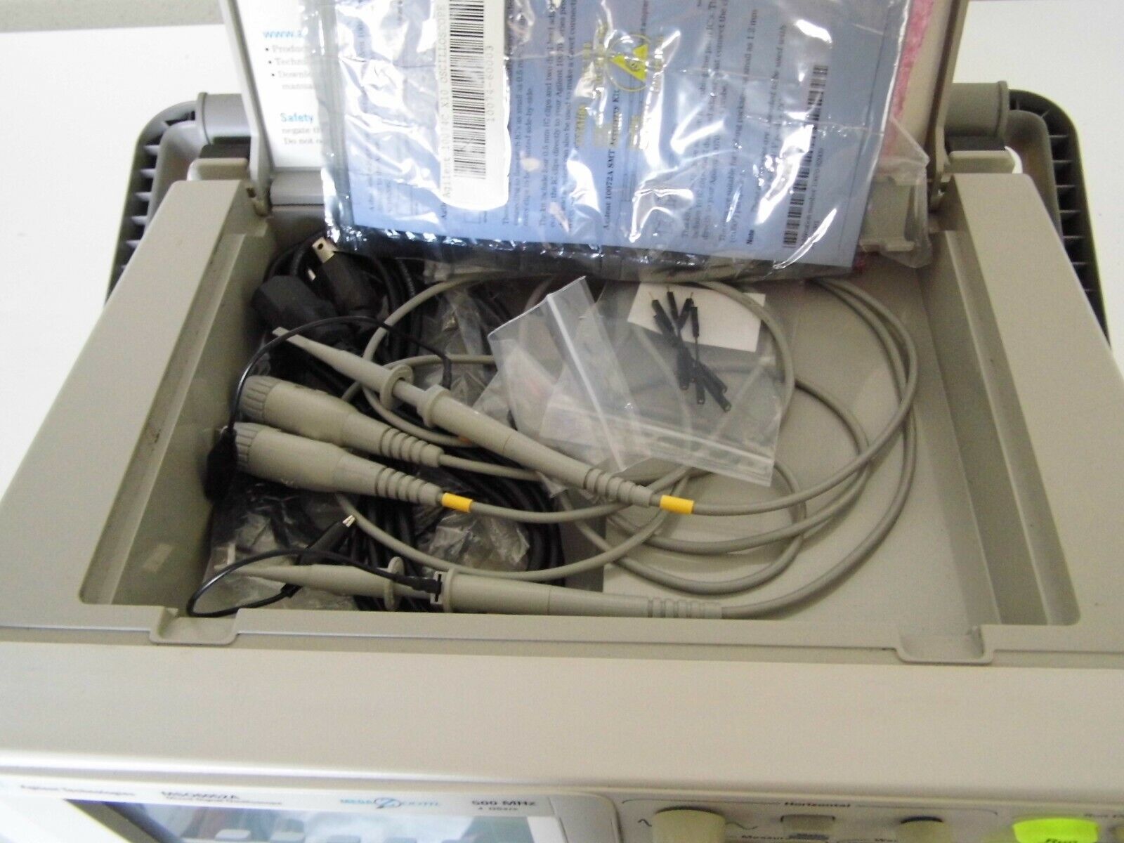 Keysight Agilent MSO6052A 500MHz 4GS/s 2Ch Oscilloscope  w/accessories and POD