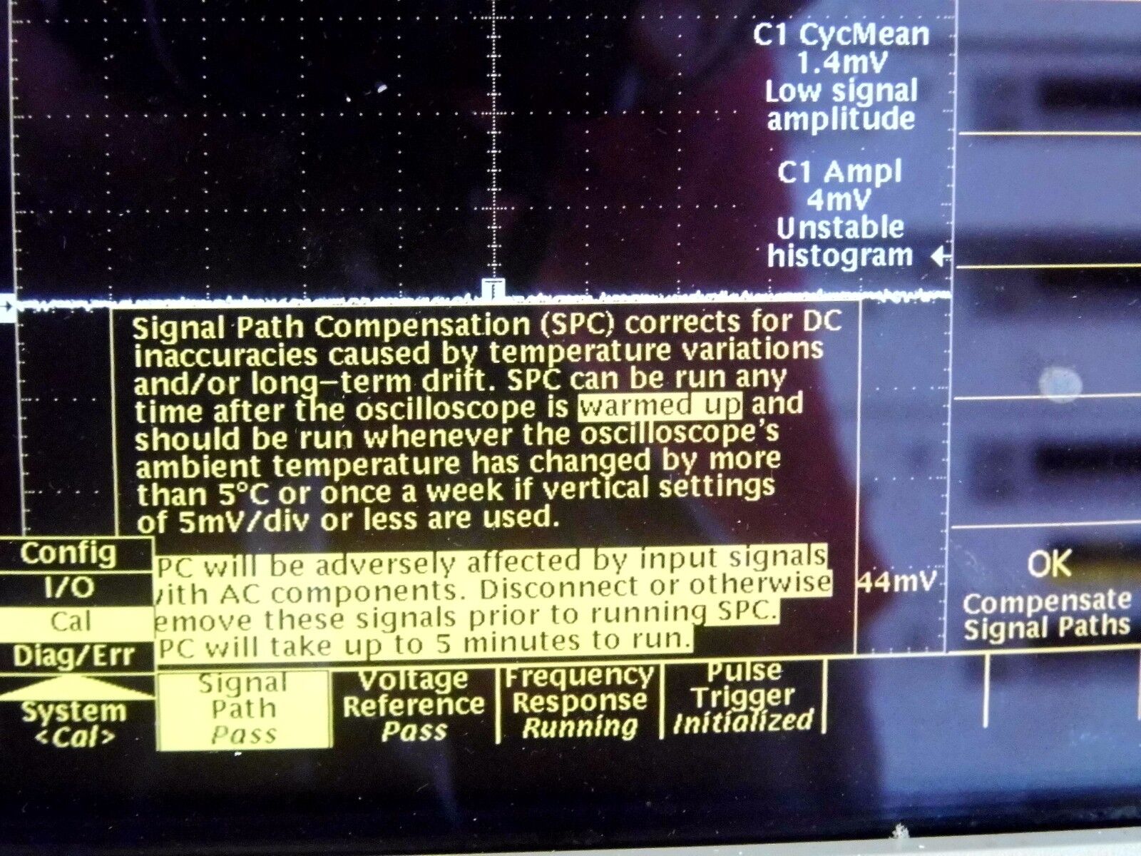 Tektronix TDS784A  DPO Oscilloscope 1GHz, 4GS/s