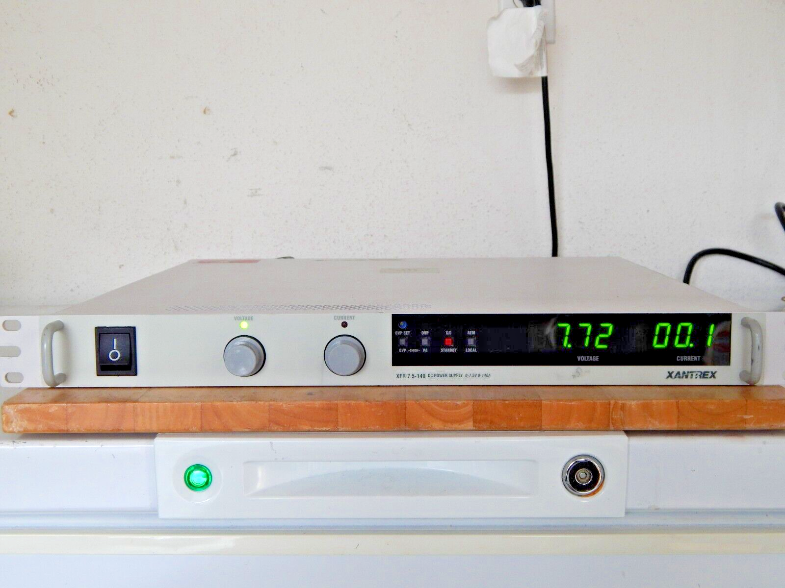 Xantrex XFR 7.5-140 Programmable DC Power Supply