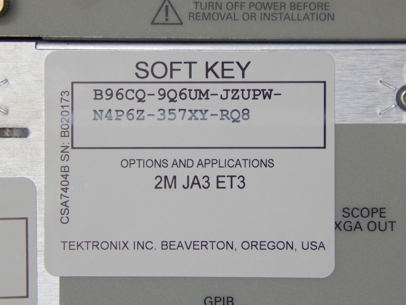 TEKTRONIX CSA7404B Communications Signal Analyzer, 4 GHz, 4 Ch., 20 GS/s