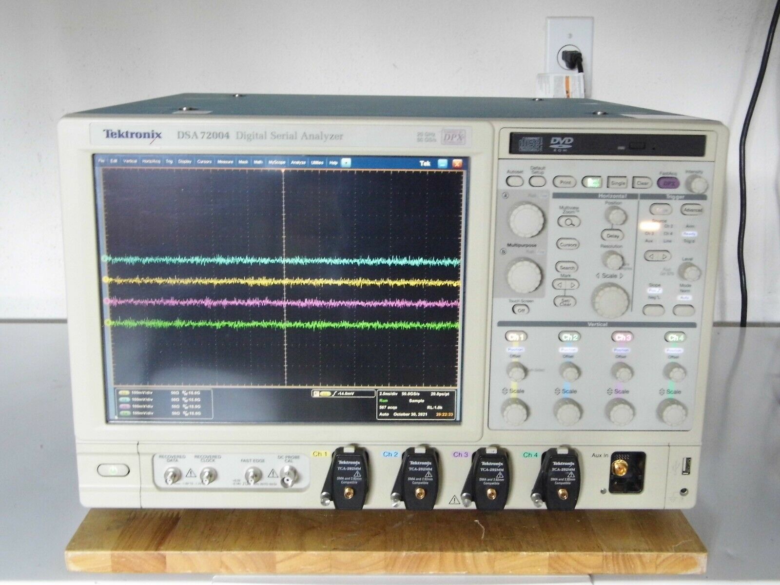 Tektronix DSA72004 Oscilloscope  5XL MTH ST ASM RTE PCE PTD DJA ISO17025
