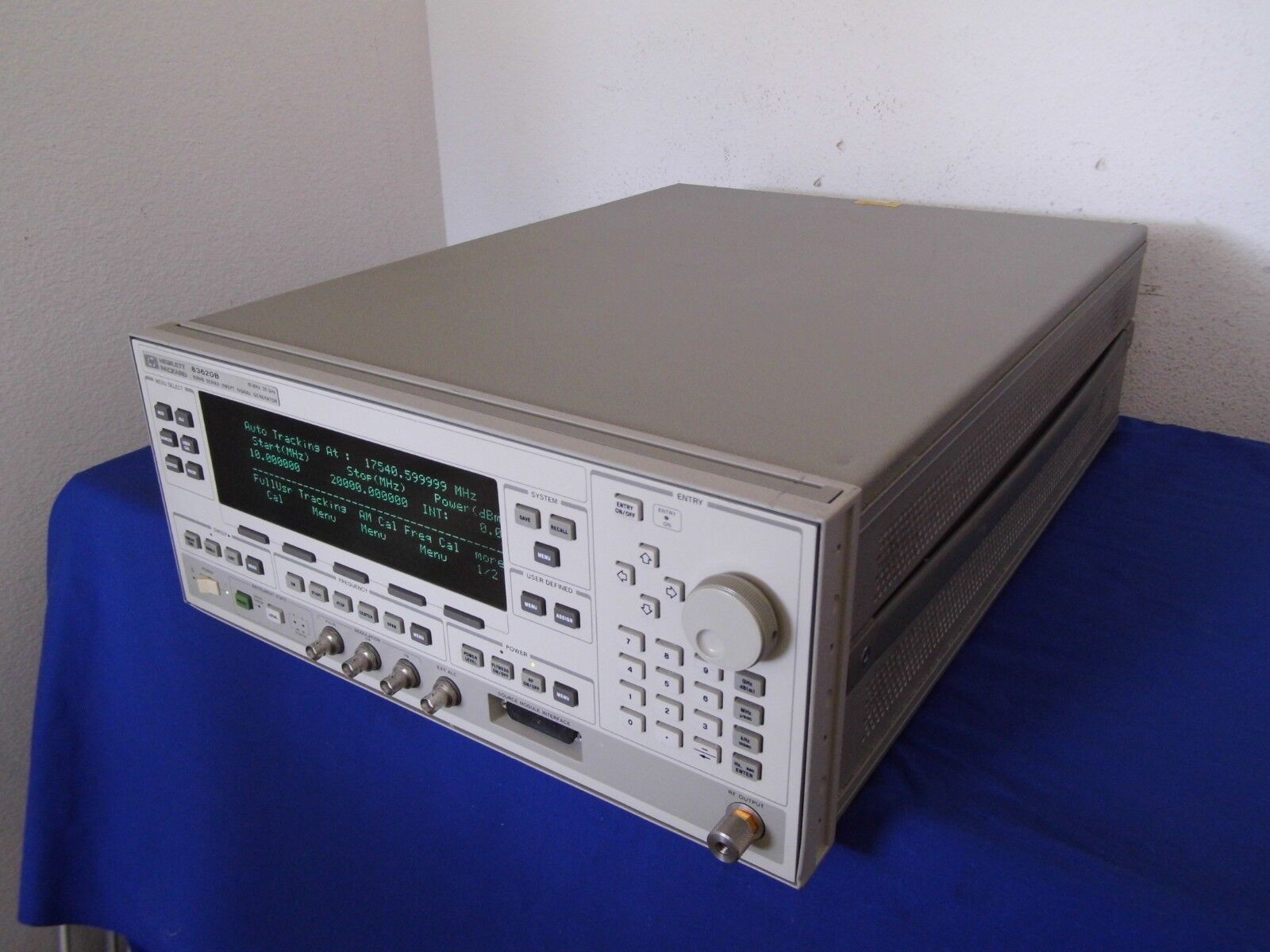 Agilent HP 83620B 001-002-006-008 Synthesized Sweeper 10MHz - 20GHz, 2 in stock