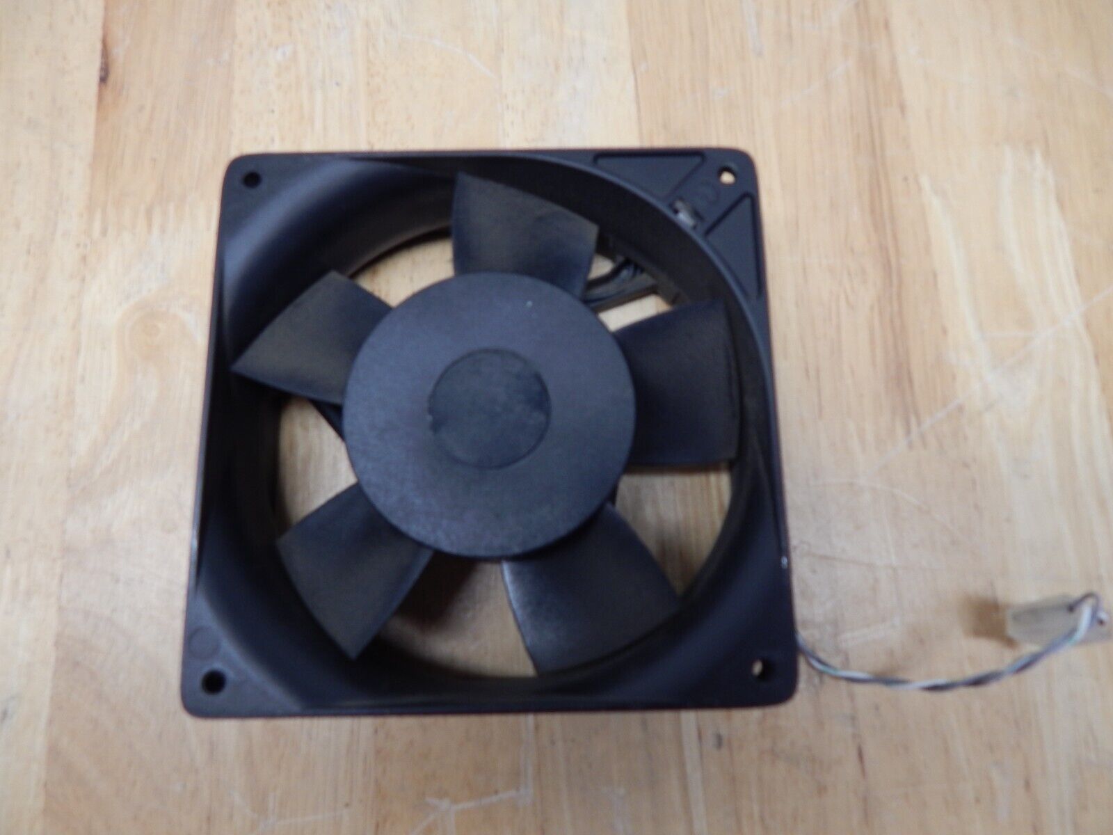 NMB 4715FS-12T-B50 115V 50/60Hz 0.2A  Fan, lot of 3