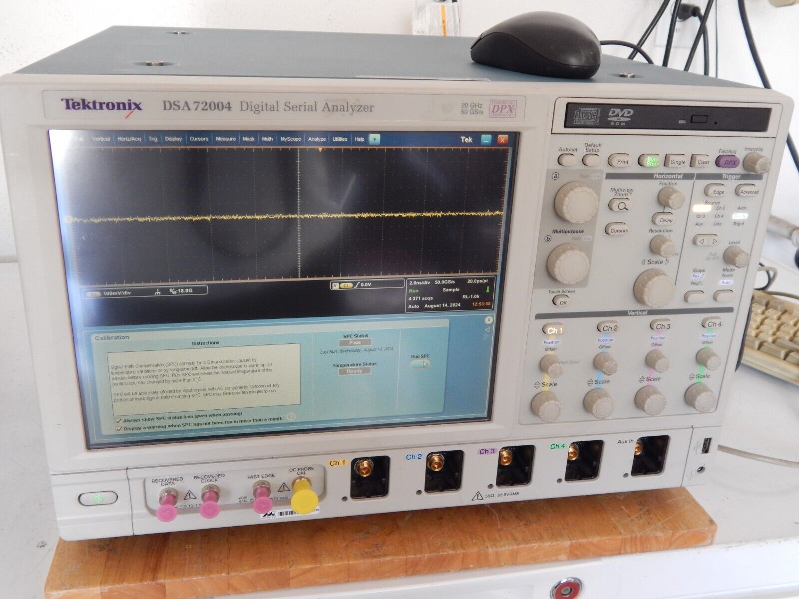 Tektronix DSA72004 Oscilloscope, option loaded & NIST cal'ed w/data