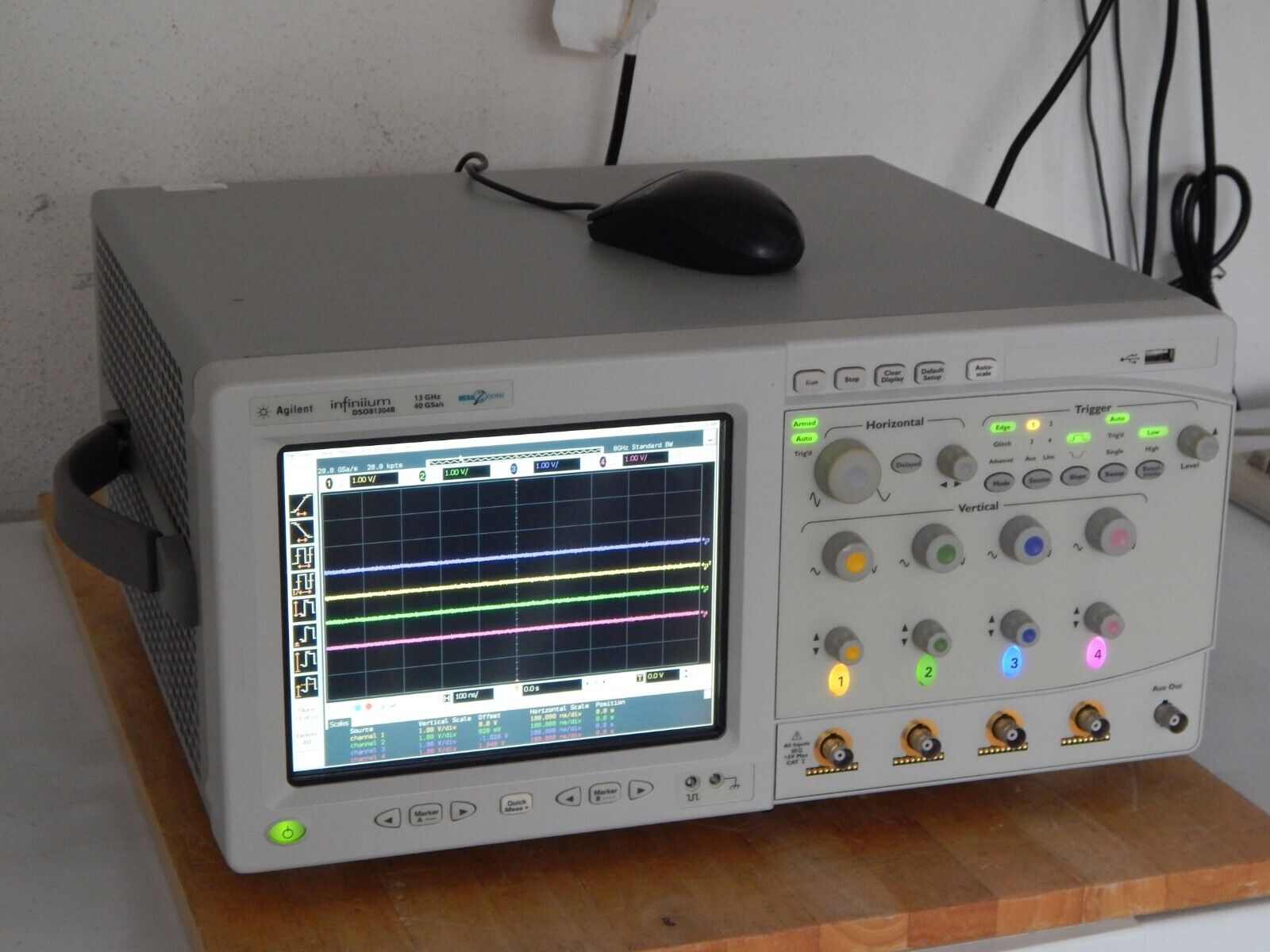 Agilent DSO81304B Digital Signal Oscilloscope 13GHz, 40 GSa/s (DSO81304A)