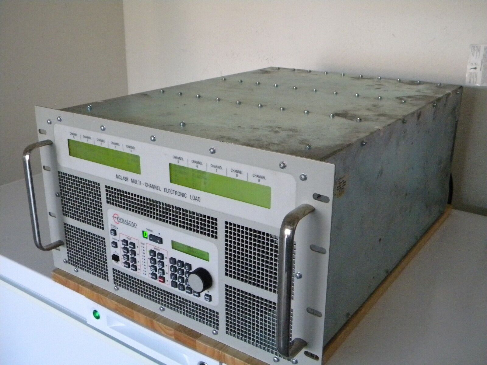 TDI Dynaload MCL488 DC Load mainframe w/7 of 100Vdc 60A 350W loads