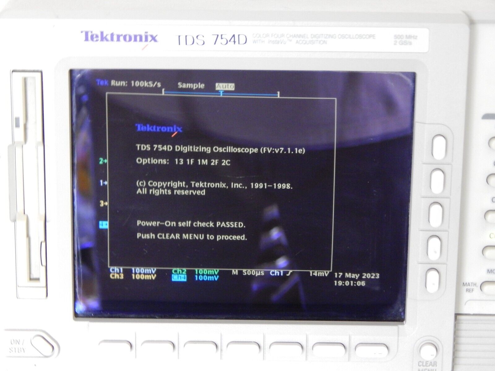 TDS 754D  500Mhz  2GS/s DPO opt's 1M,2F,2C