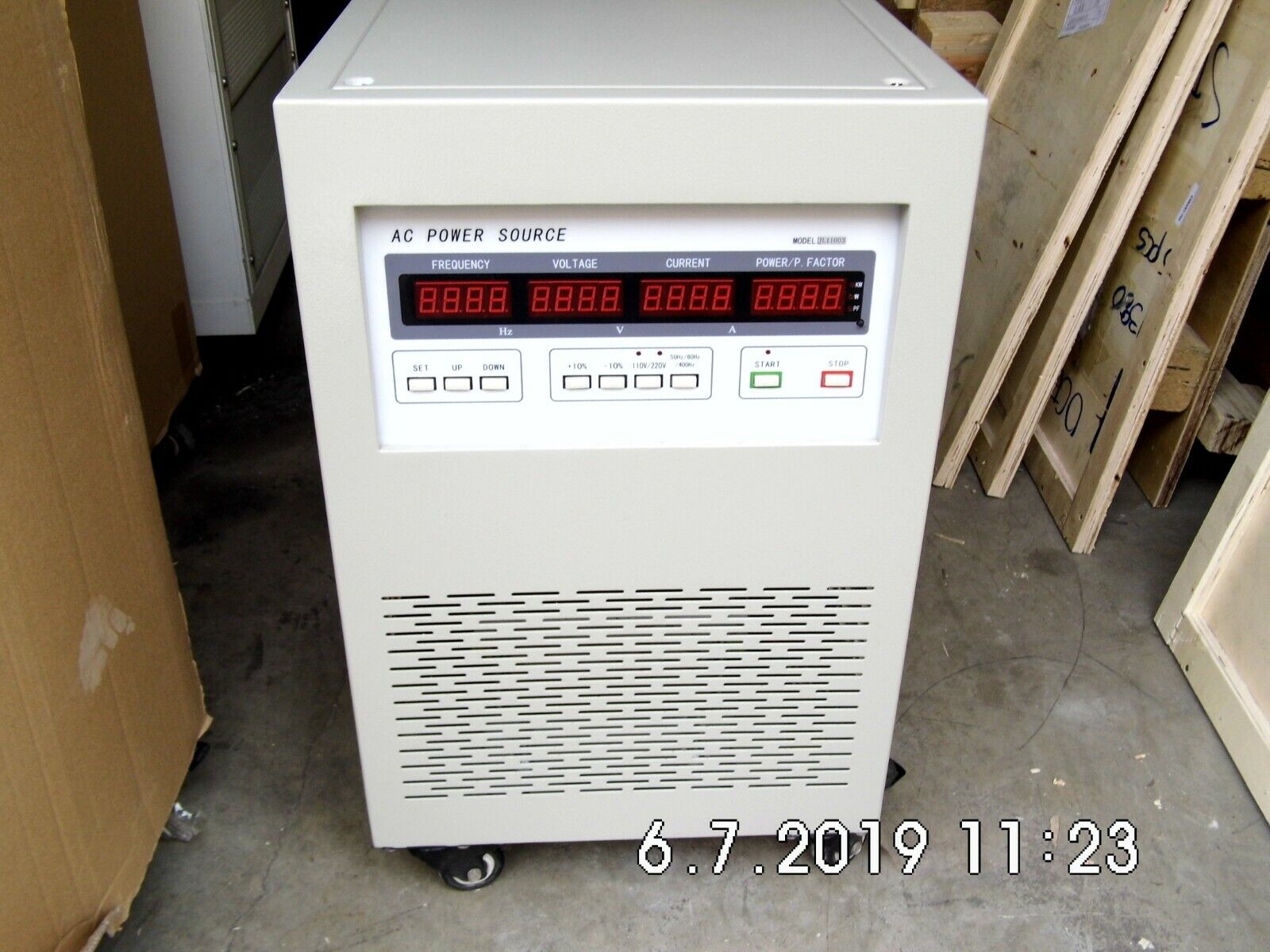 JL11003 3KVA single phase AC programmable power source 