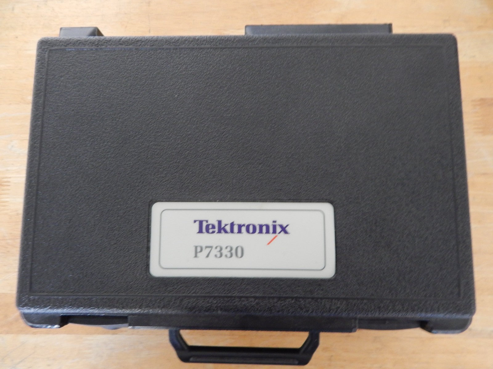 Tektronix P7330 Differential Probe 3.5 GHz  140ps tr 5X Atten with tip/case