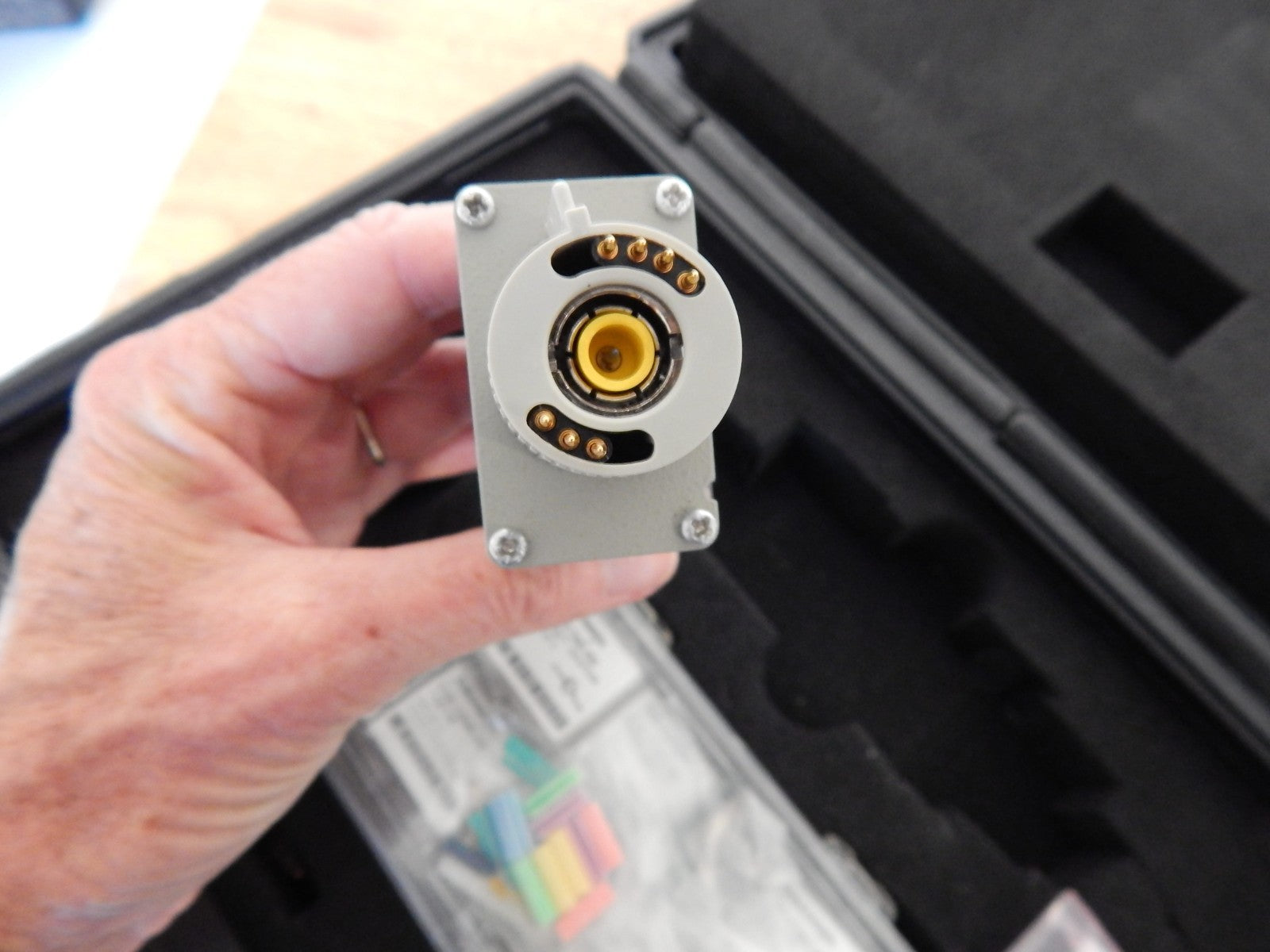 Tektronix P6248 Differential Probe 1.7GHz 1.5GHz with case and accessories