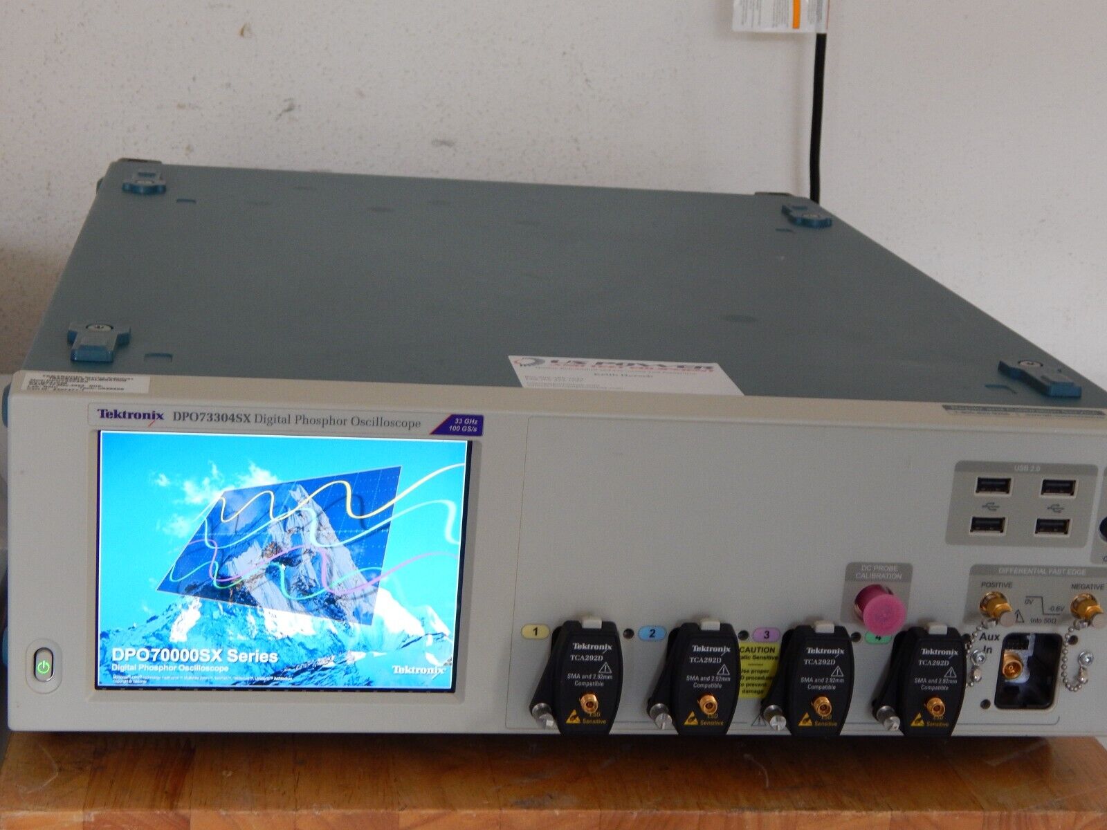 Tektronix DPO73304SX 33GHz, 100GS/s Tektronix NIST cal. w/data, 30 day wrnty