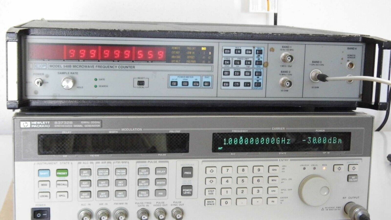 EIP 548B microwave frequency counter 10hz-26.5Ghz w/opt 06 