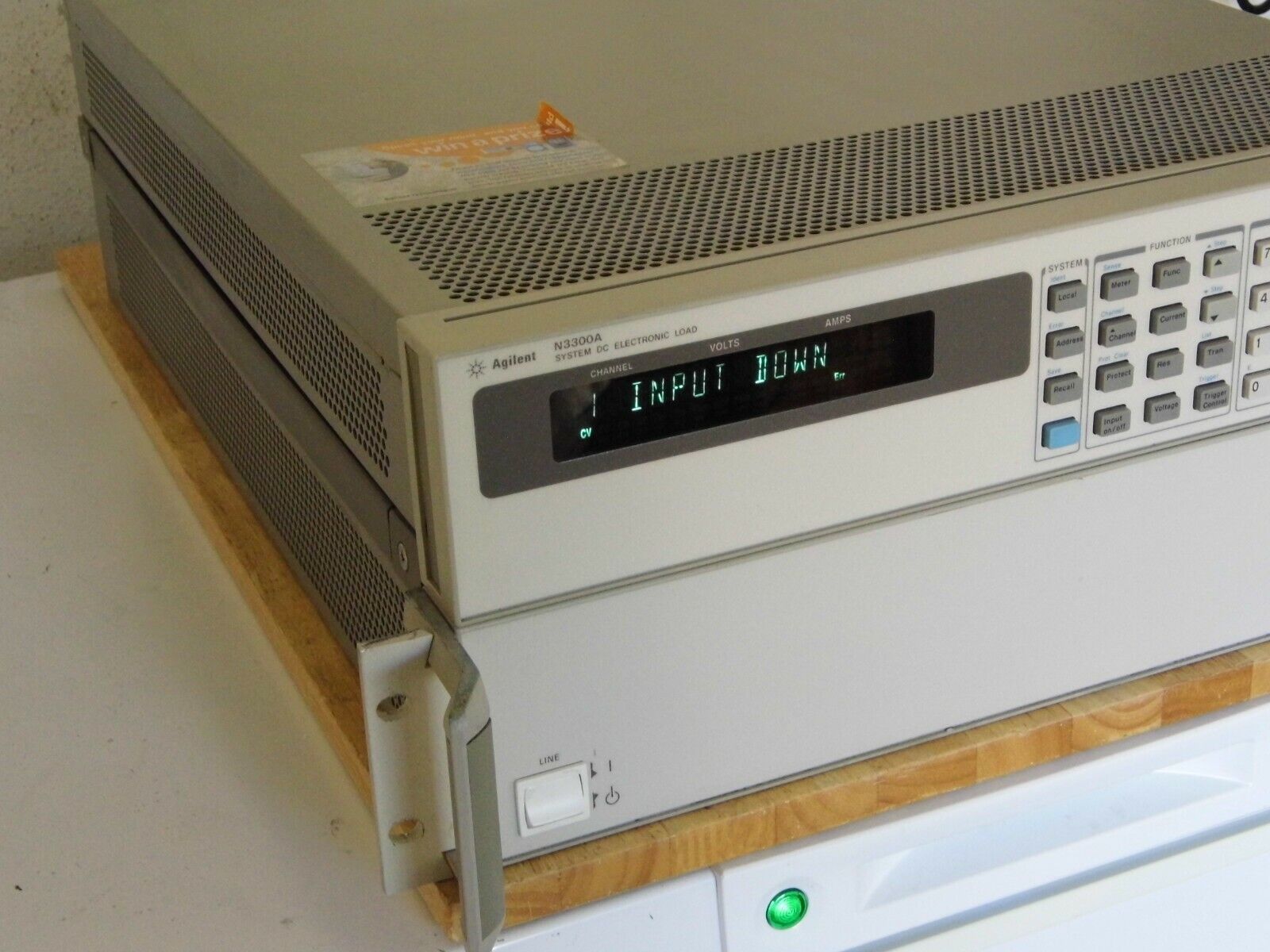 Agilent N3300A DC Electronic Load Mainframe